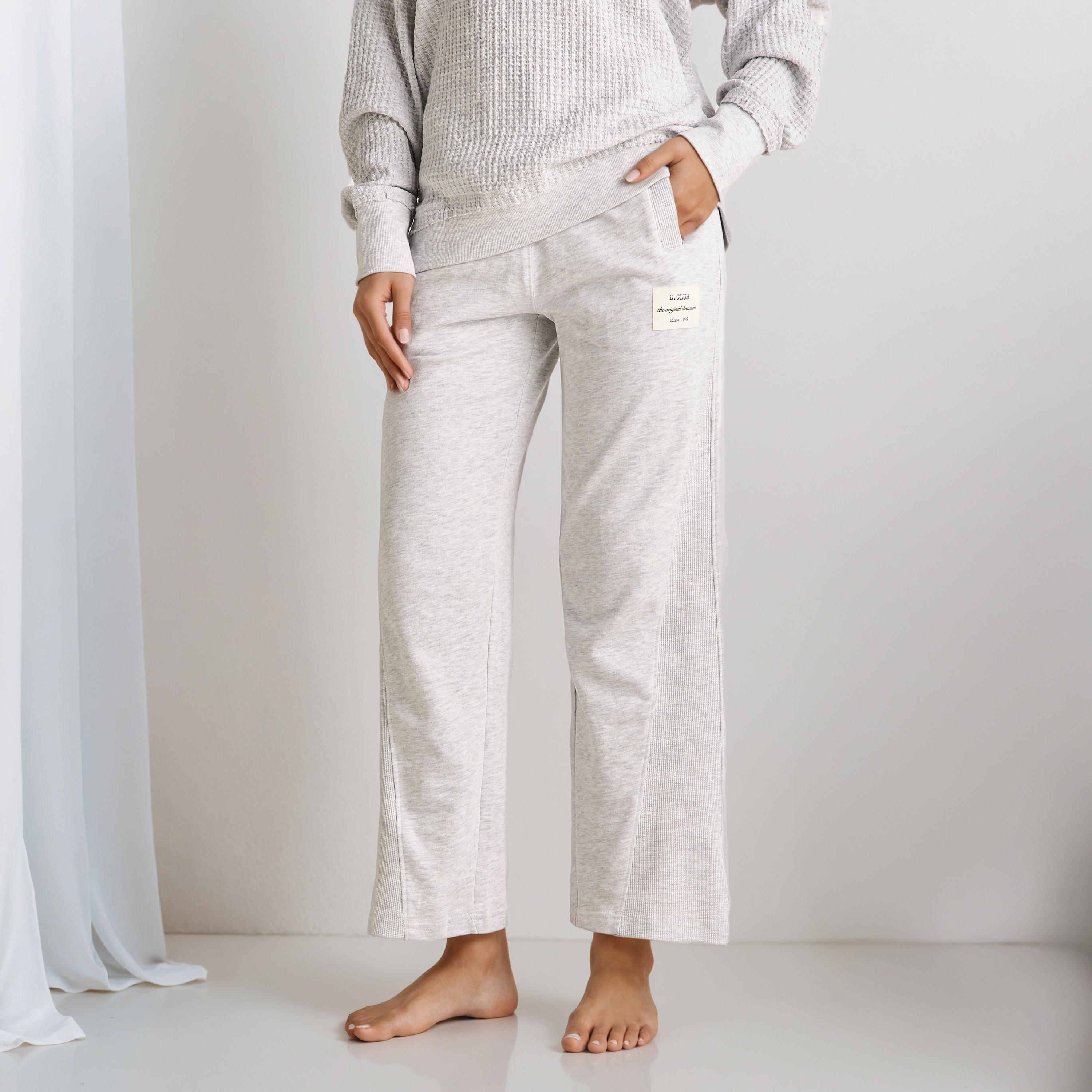 Pyjama Set Textured Sweatshirt & Pants-women-clothing-nightwear-pyjamas-longsets-image-5