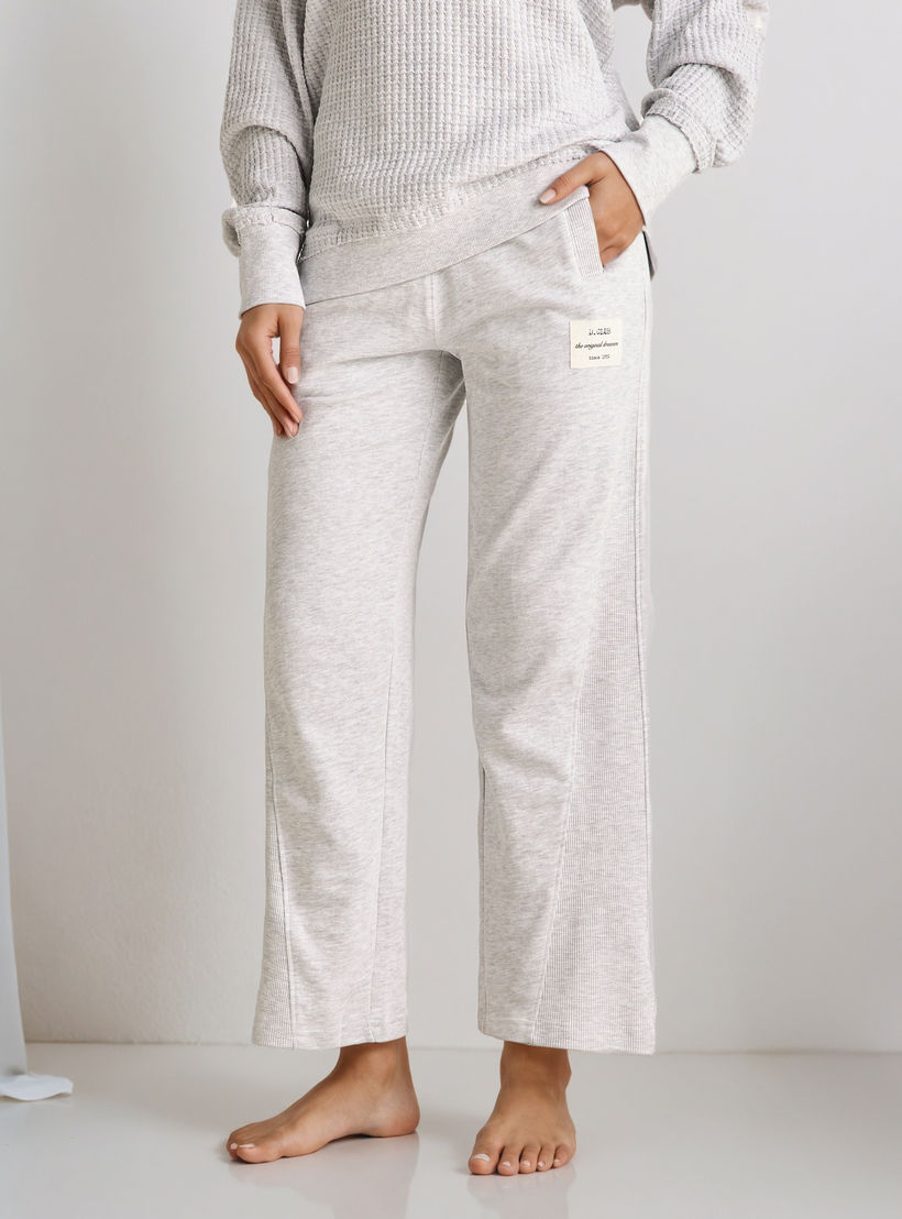 Pyjama Set Textured Sweatshirt & Pants-women-clothing-nightwear-pyjamas-longsets-image-5