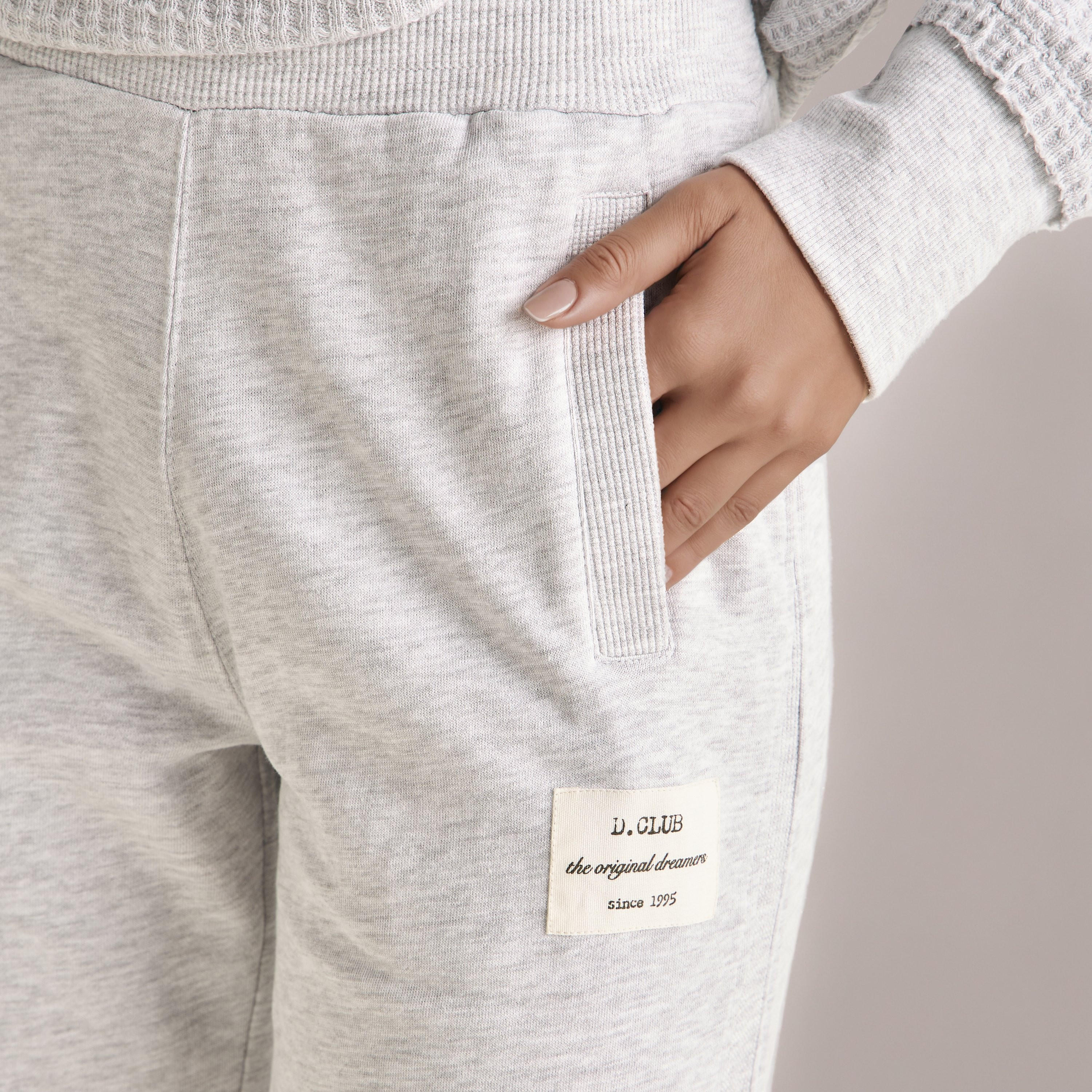 Pyjama Set Textured Sweatshirt & Pants-women-clothing-nightwear-pyjamas-longsets-image-7