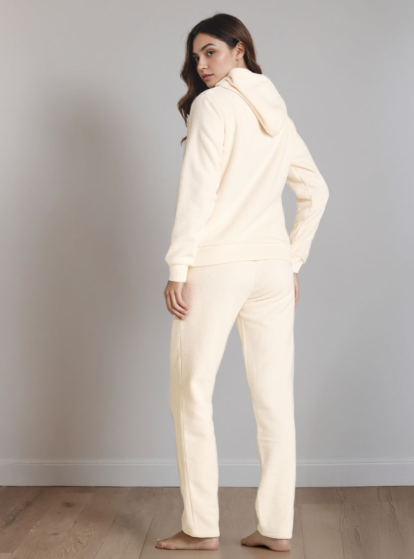 طقم سويت شيرت بقبعة وبنطلون بيجاما-women-clothing-nightwear-pyjamas-longsets-image-3