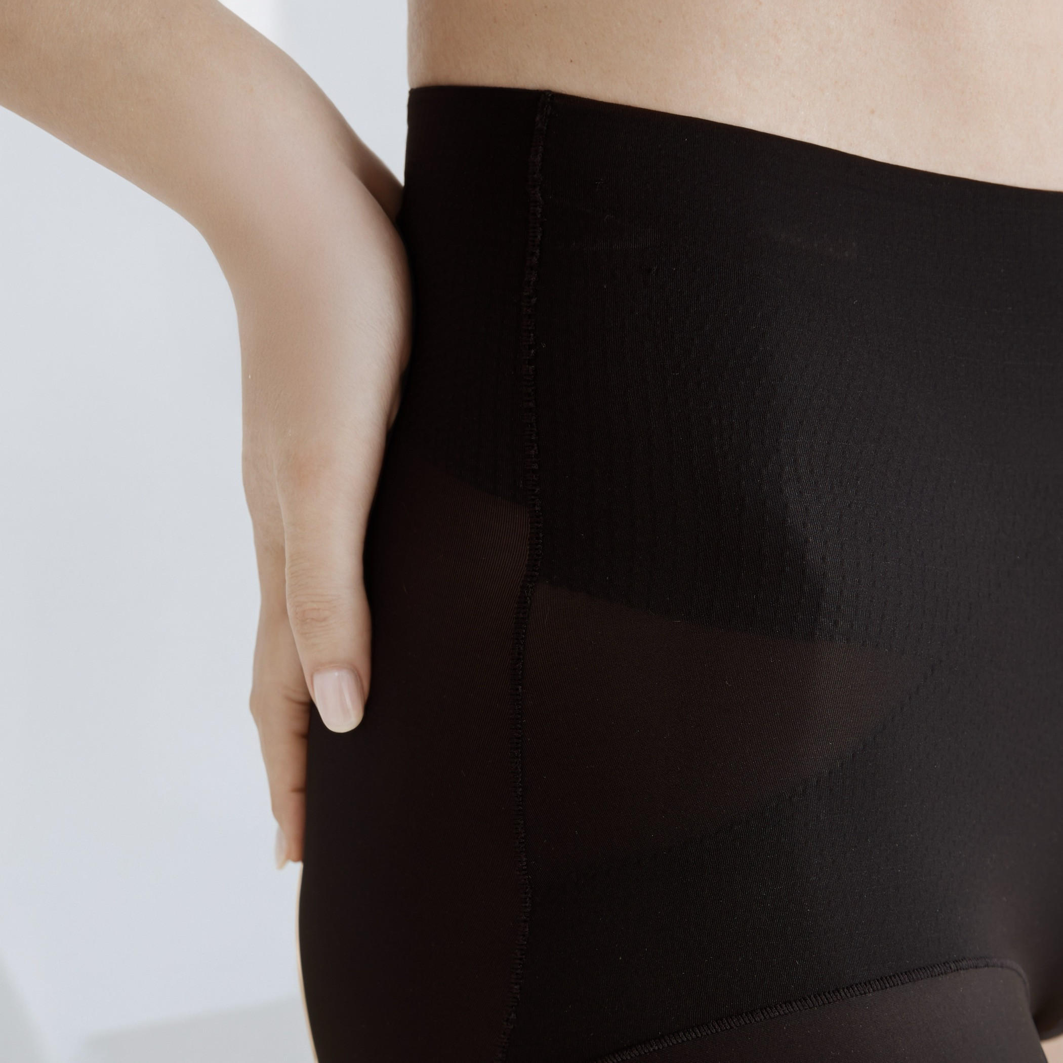 Seamless Brief-women-clothing-lingerie-panties-image-3