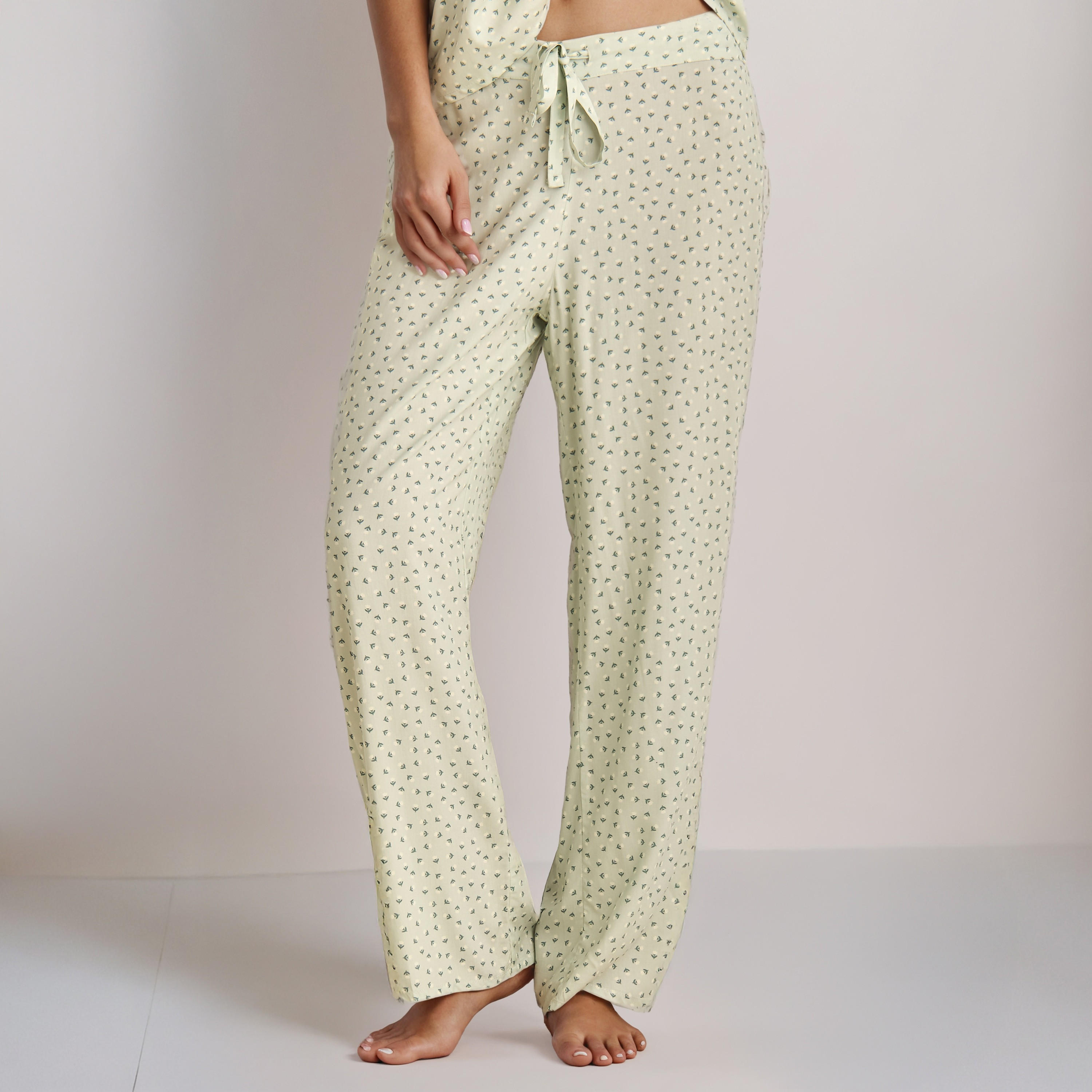 طقم بيجاما رايون بلوزة وبنطلون-women-clothing-nightwear-pyjamas-longsets-image-3