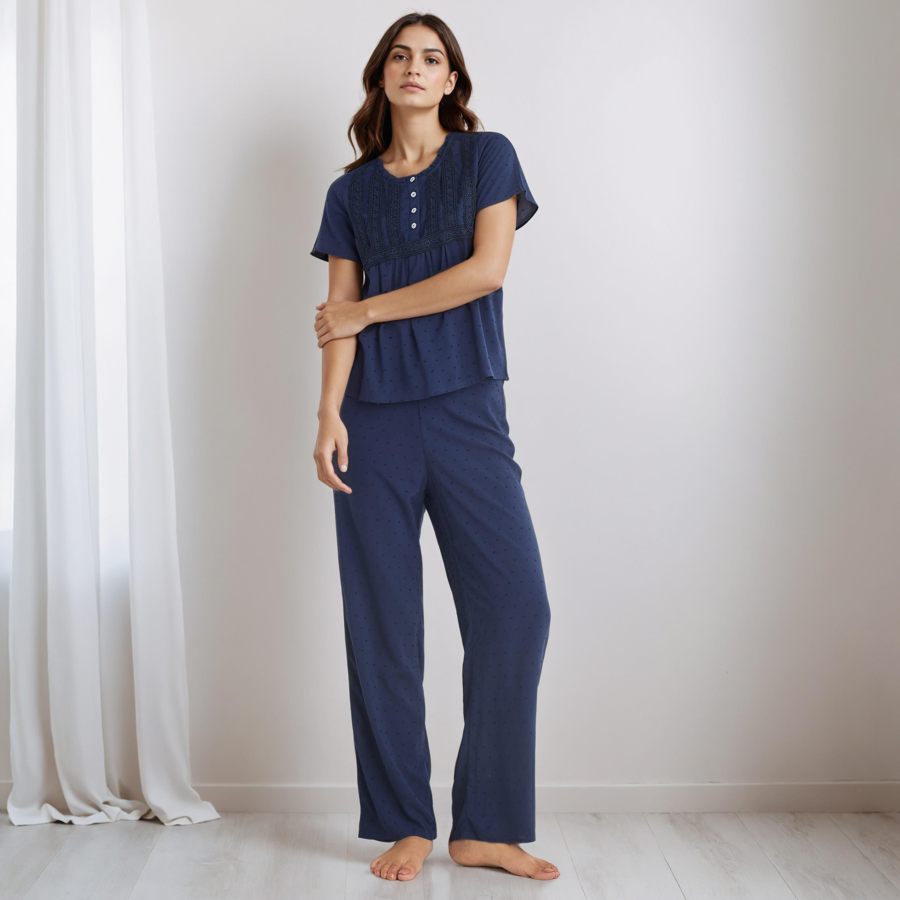 طقم بيجاما رايون بلوزة بأزرار وبنطلون-women-clothing-nightwear-pyjamas-longsets-image-1