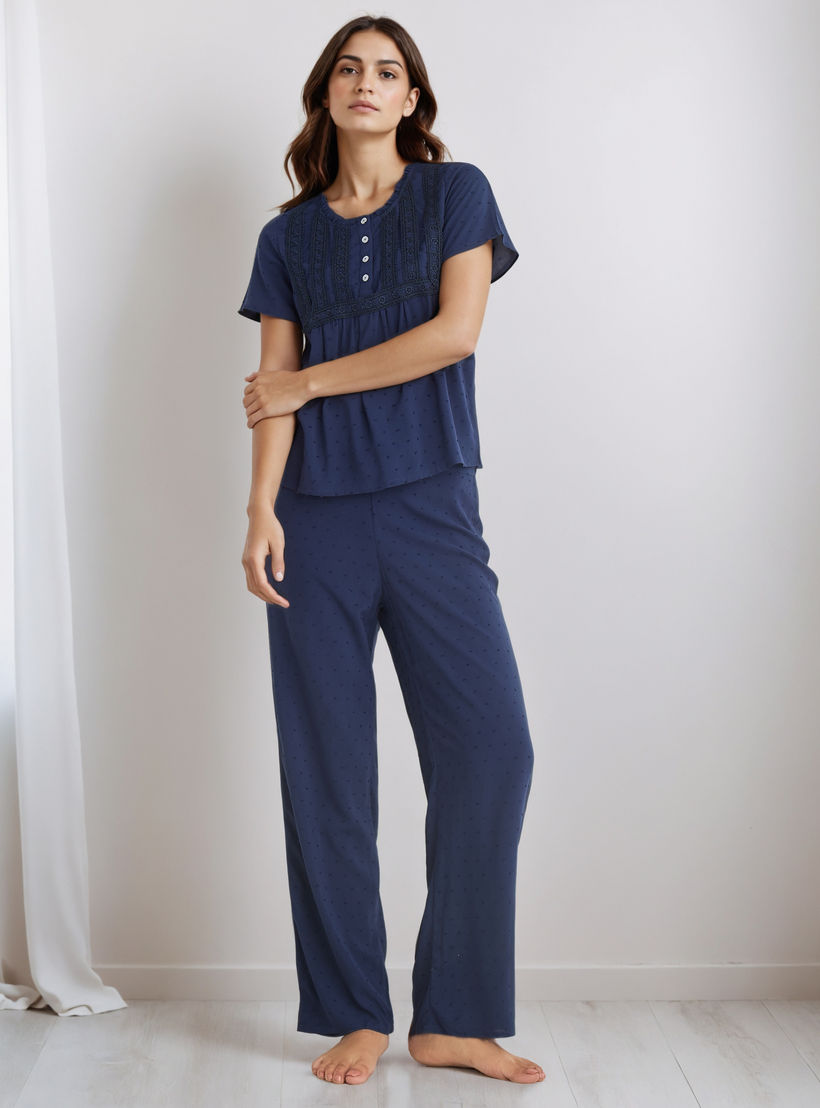 طقم بيجاما رايون بلوزة بأزرار وبنطلون-women-clothing-nightwear-pyjamas-longsets-image-1