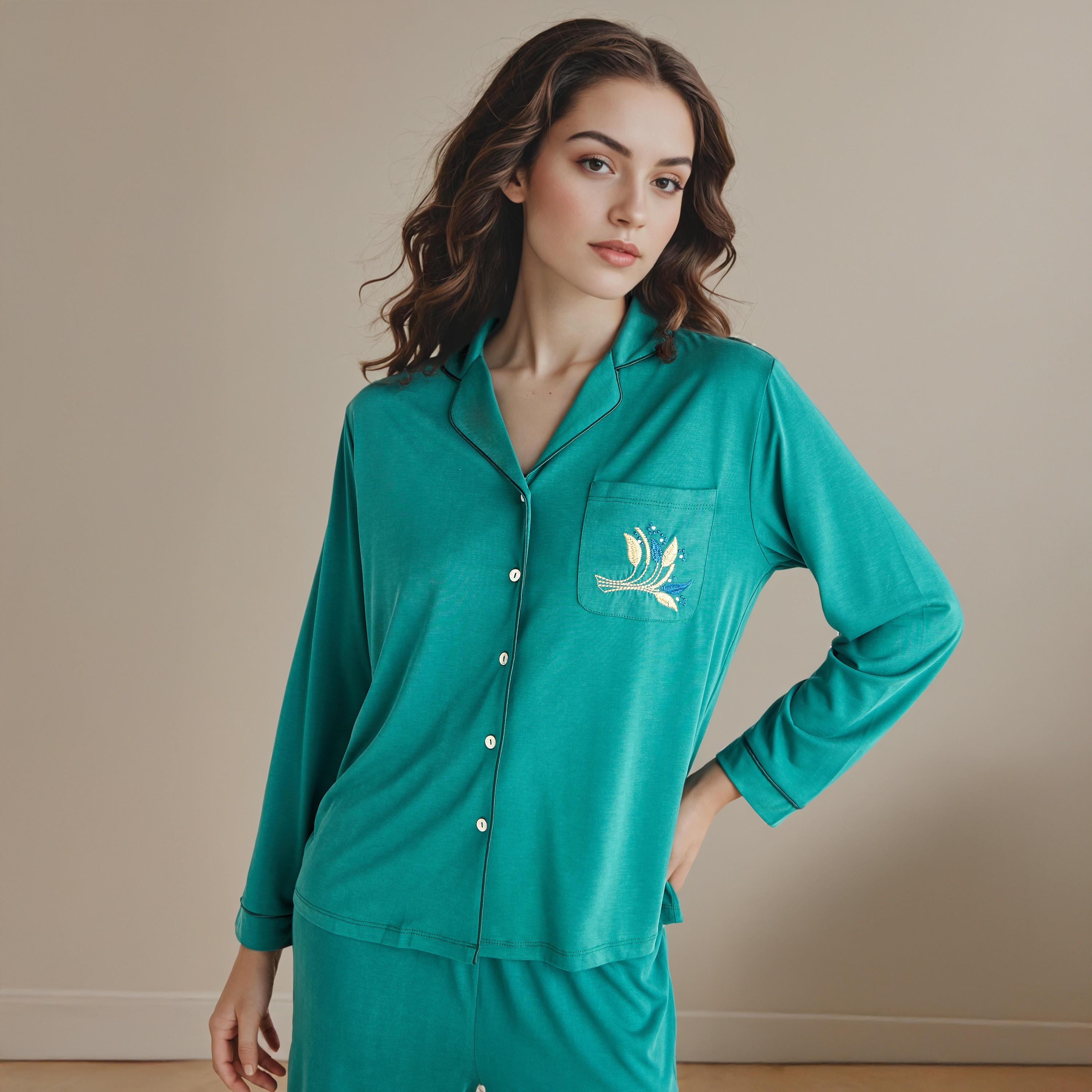 طقم بيجاما مطرز-women-clothing-nightwear-pyjamas-longsets-image-2