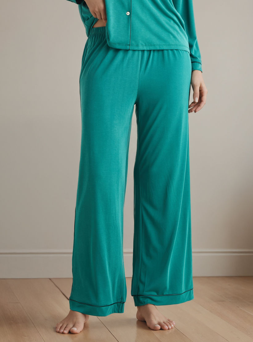طقم بيجاما مطرز-women-clothing-nightwear-pyjamas-longsets-image-4