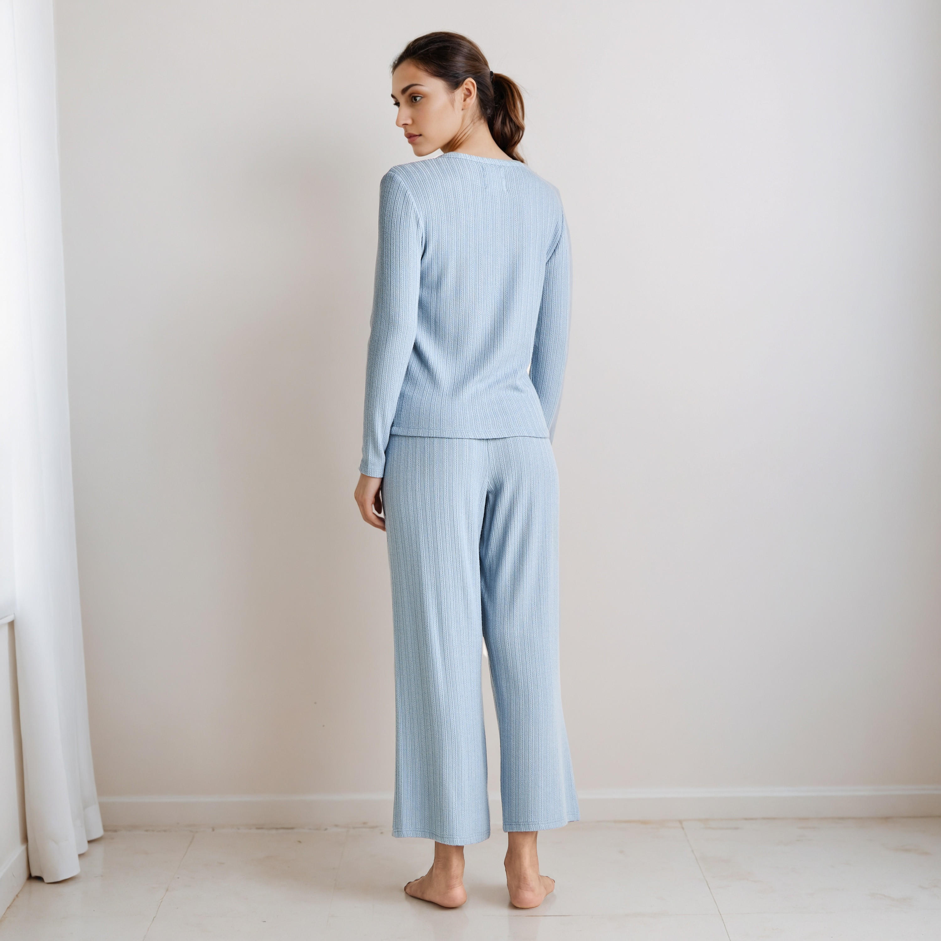 طقم بيجاما بارز الملمس بنطلون وبلوزة من مزيج البوليستر-women-clothing-nightwear-pyjamas-longsets-image-3
