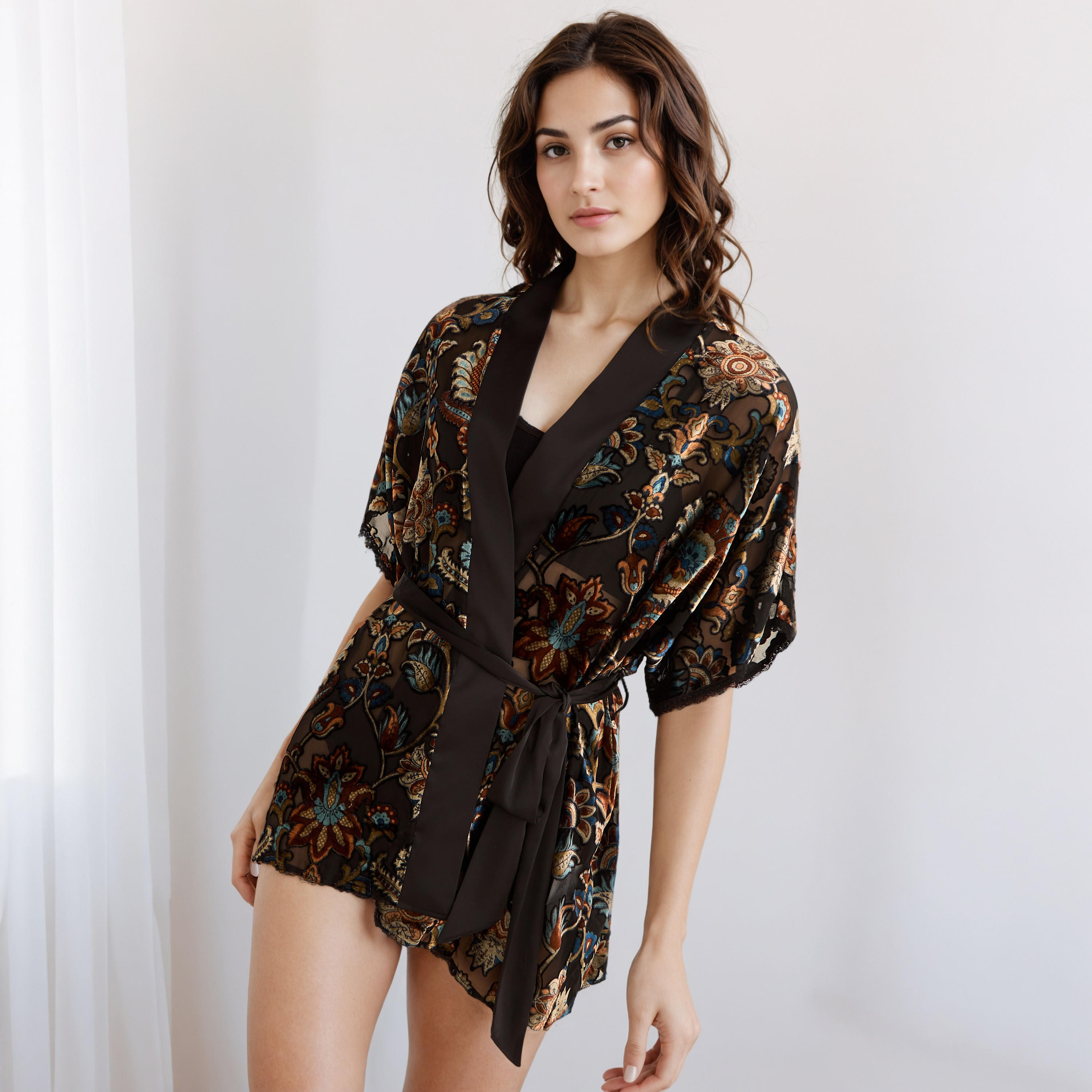 روب متوسط الطول بحزام-women-clothing-nightwear-robes-image-4