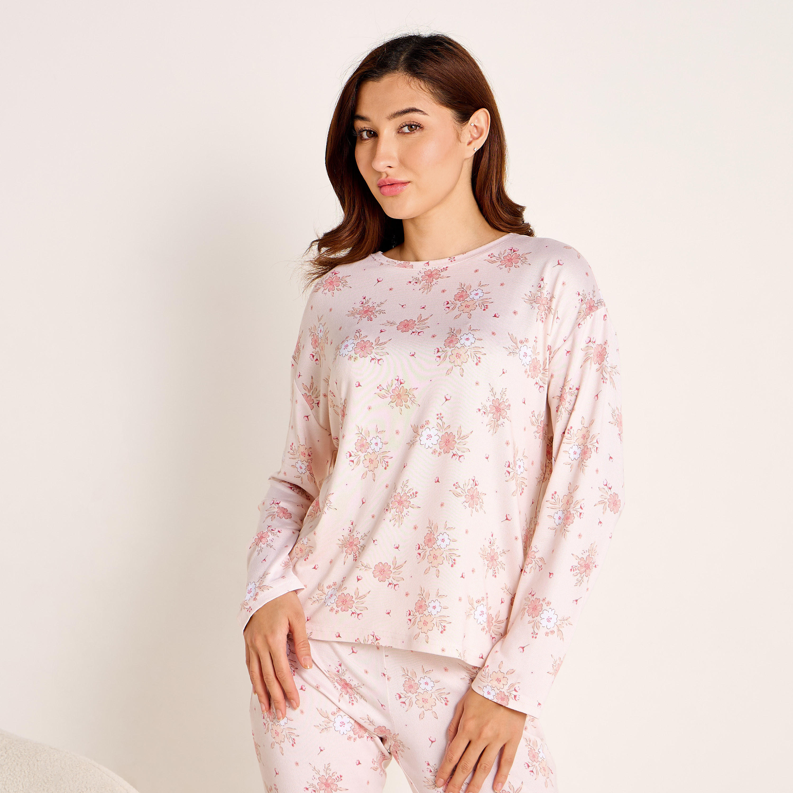 طقم تيشيرت وبنطلون بيجاما-women-clothing-nightwear-pyjamas-longsets-image-2