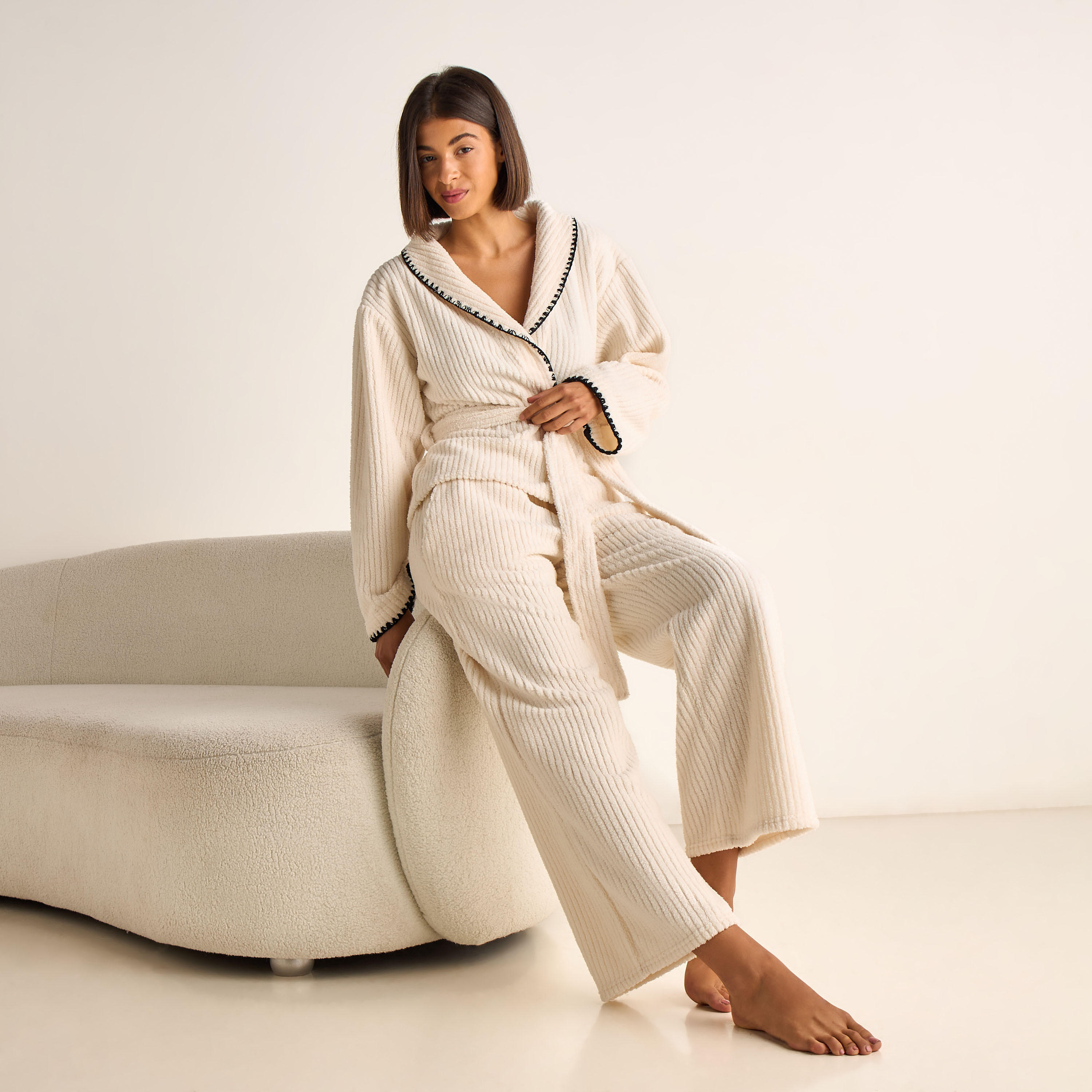 طقم بيجاما روب مع بلوزة وبنطلون-women-clothing-nightwear-pyjamas-longsets-image-6