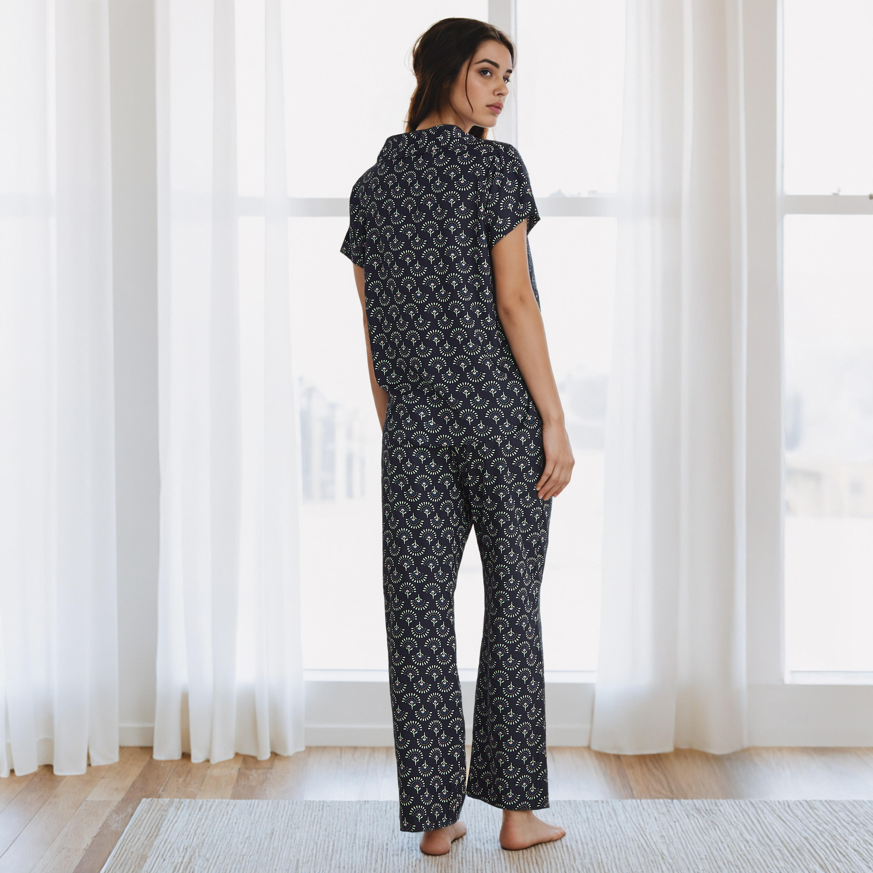 طقم بيجاما بطبعات مع قناع عين-women-clothing-nightwear-pyjamas-longsets-image-4