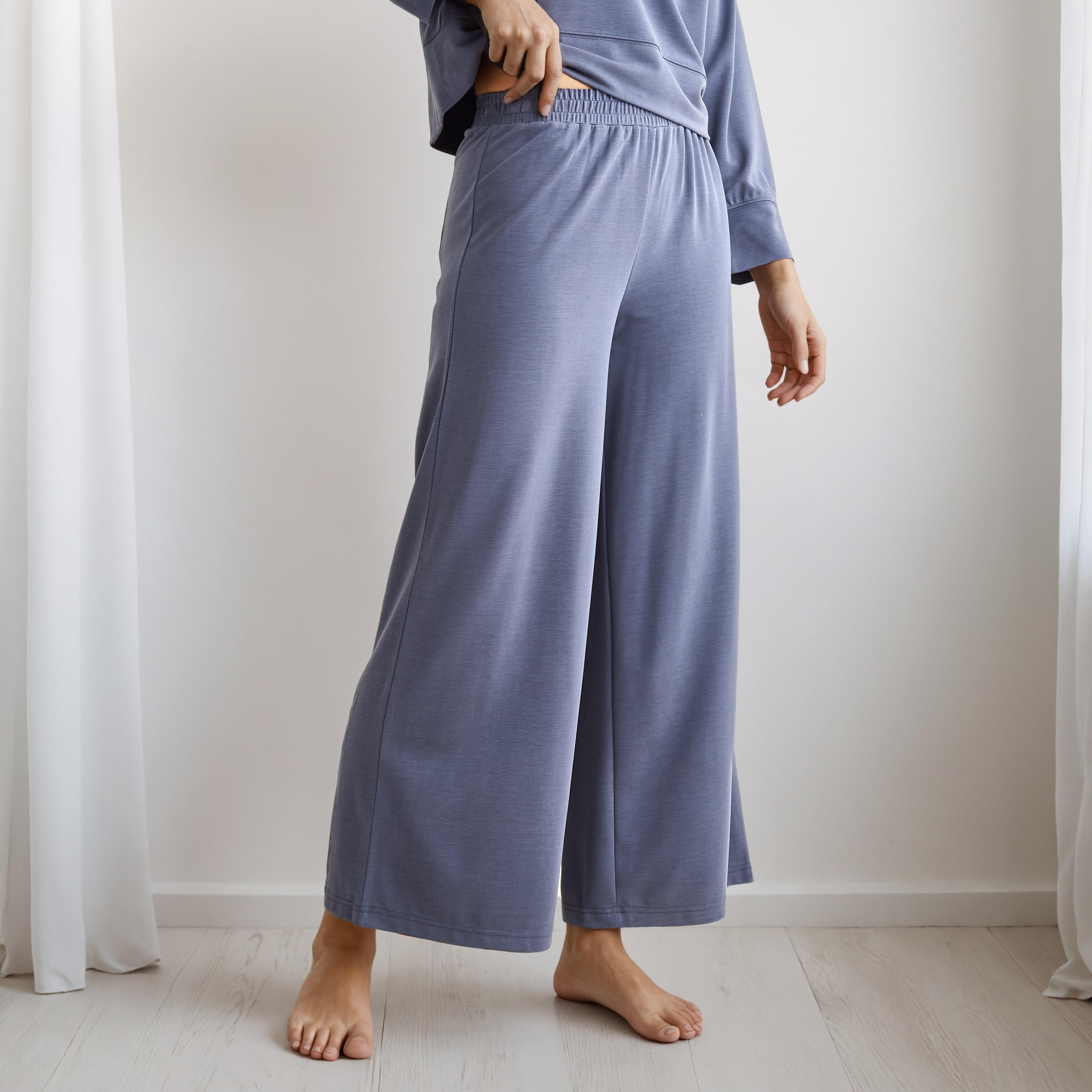 Pyjama Set Collared T-shirt & Trousers-women-clothing-nightwear-pyjamas-longsets-image-4