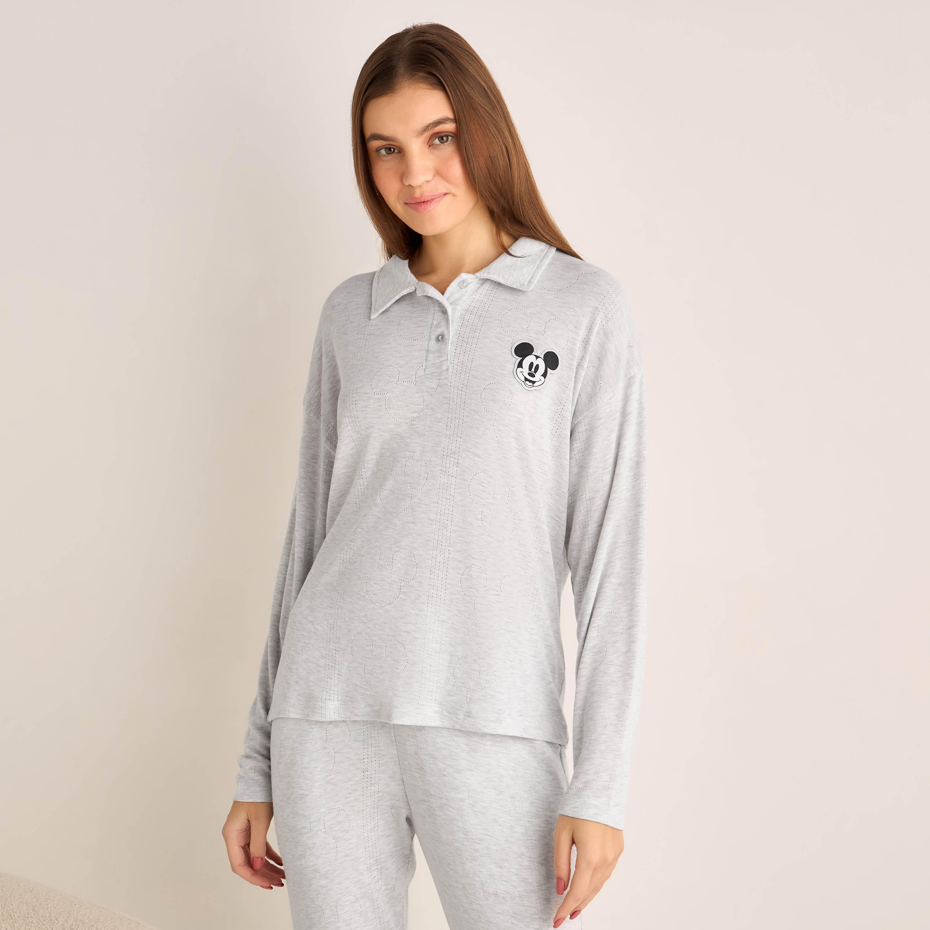 طقم بيجاما ميكي ماوس بتيشيرت نصف وصلة أزرار وبنطلون-women-clothing-nightwear-pyjamas-longsets-image-5