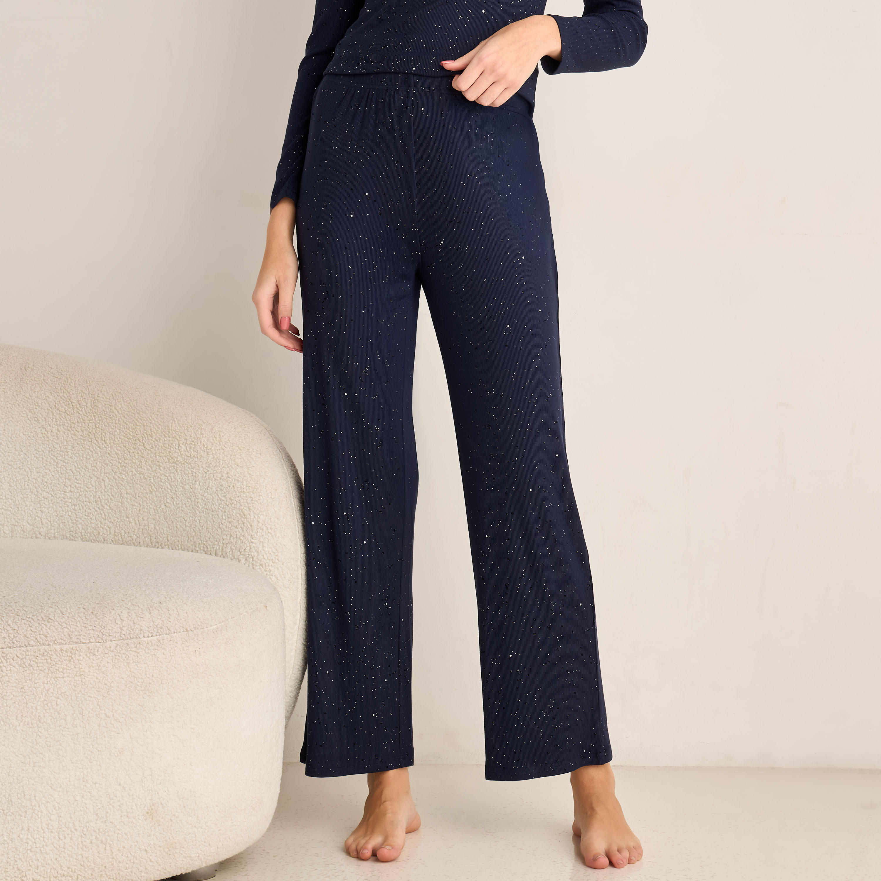 طقم بيجاما تيشيرت وبنطلون-women-clothing-nightwear-pyjamas-longsets-image-4