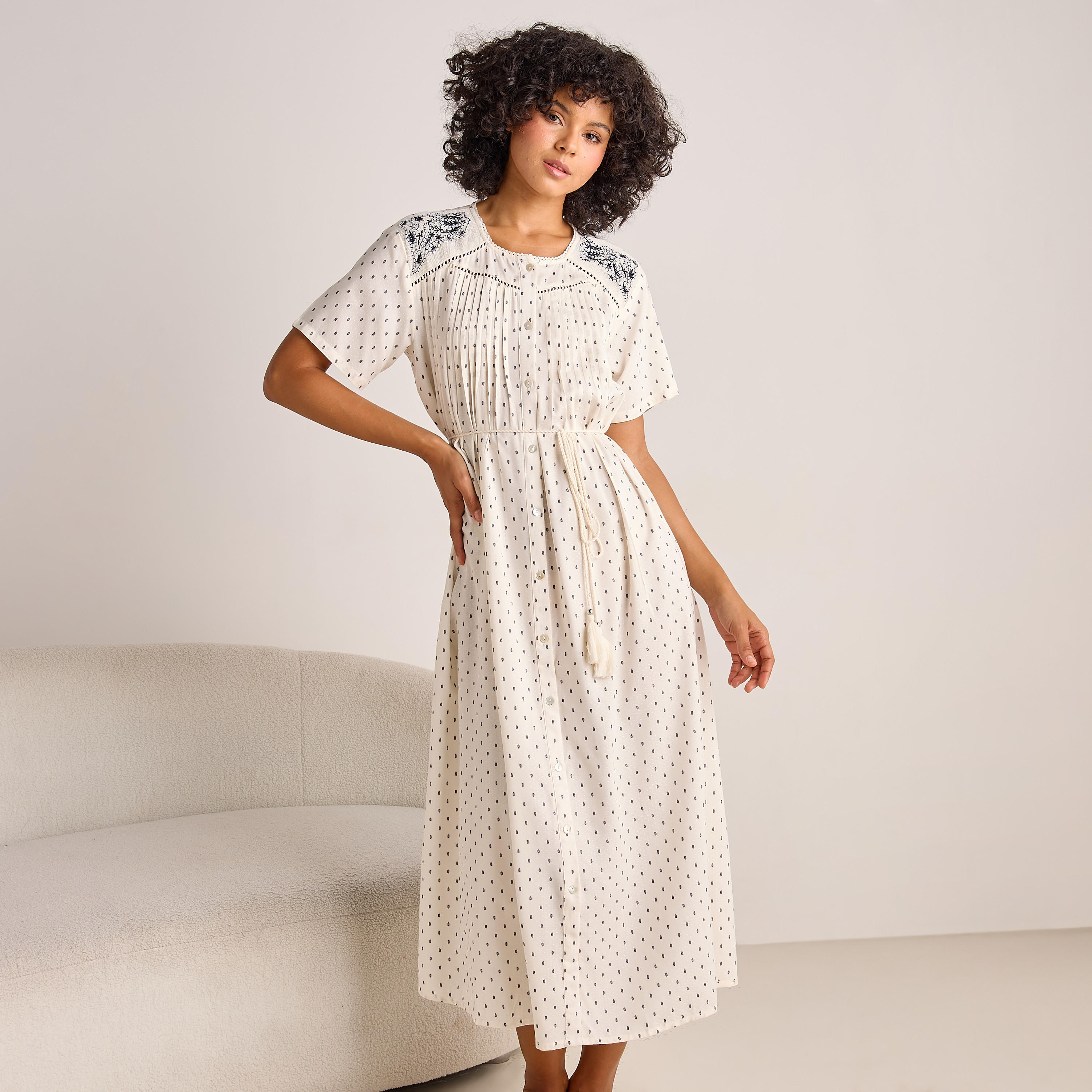 فستان نوم بأكمام قصيرة وحزام برباط-women-clothing-nightwear-nighties-image-5