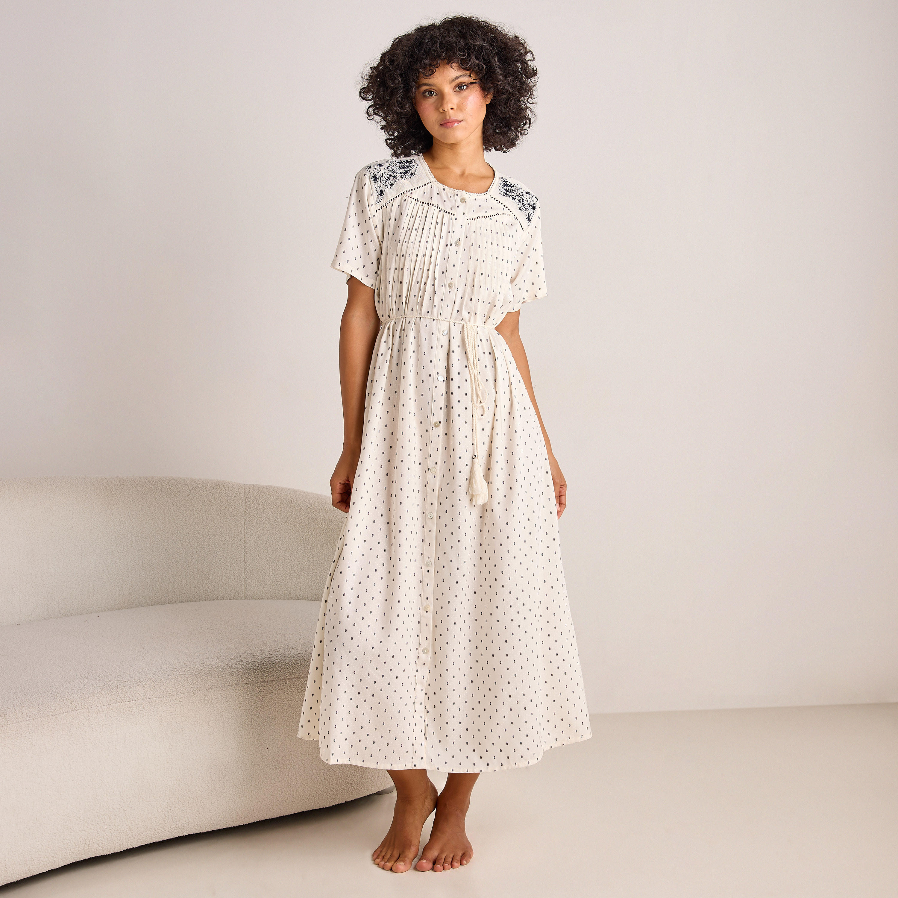 فستان نوم بأكمام قصيرة وحزام برباط-women-clothing-nightwear-nighties-image-4