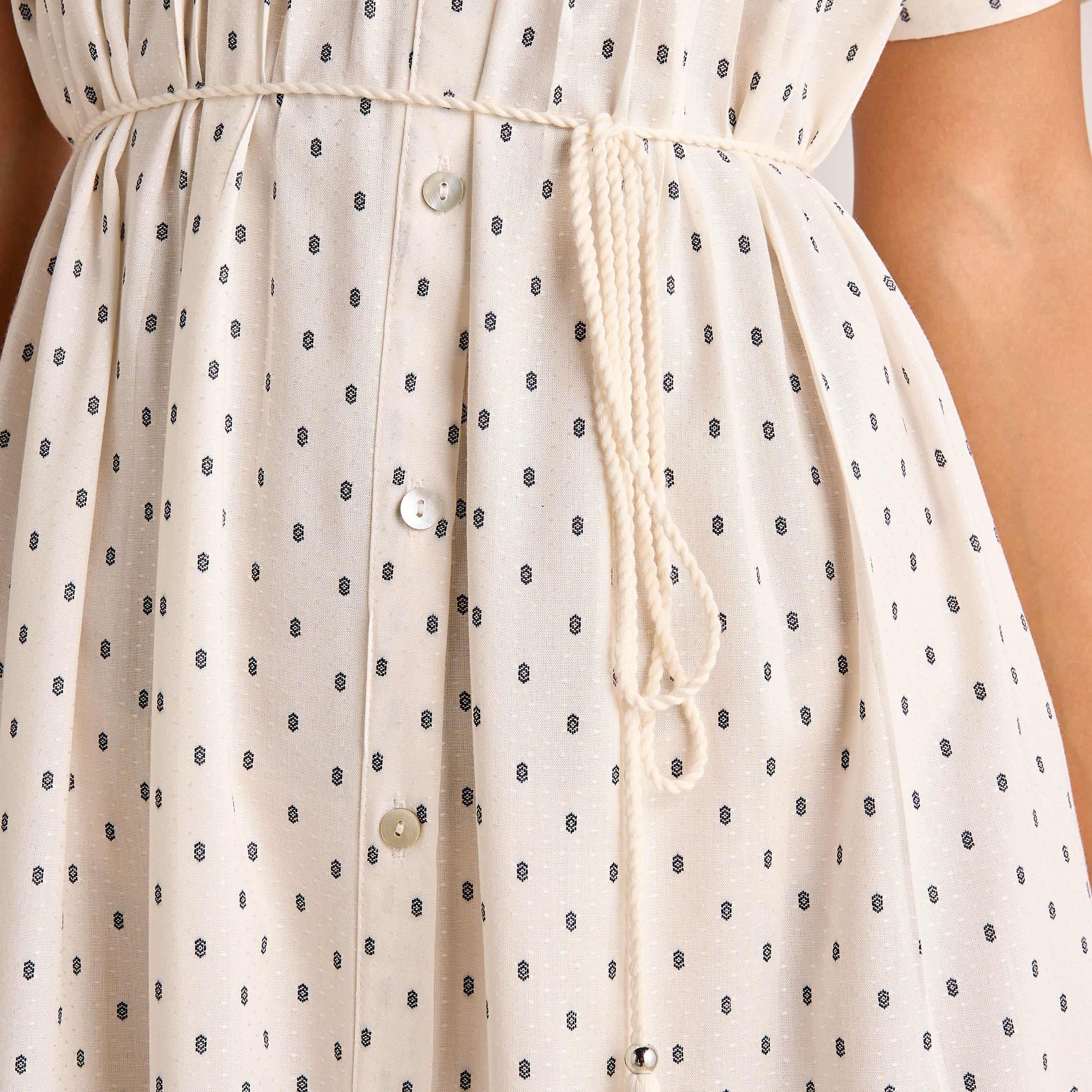 فستان نوم بأكمام قصيرة وحزام برباط-women-clothing-nightwear-nighties-image-1