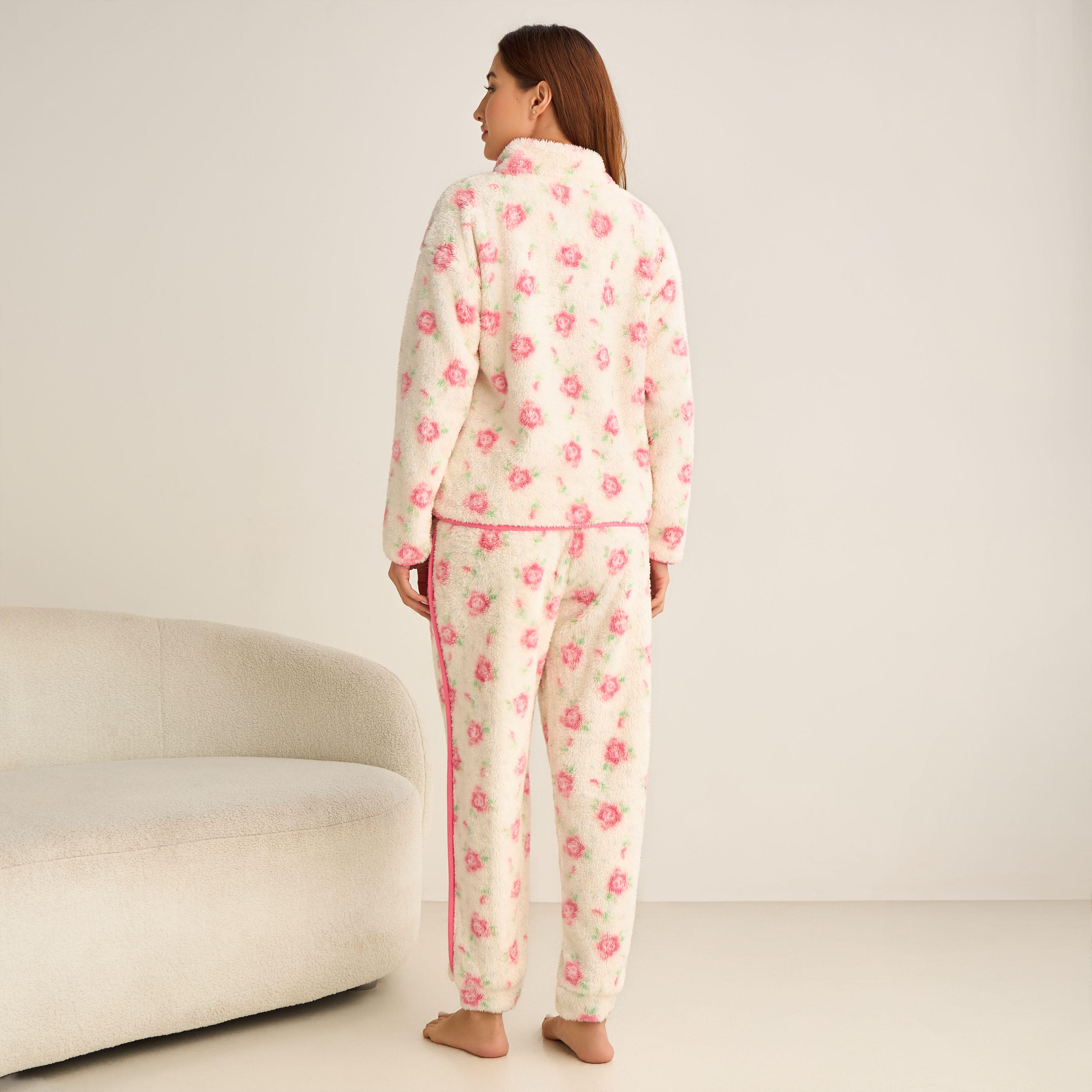 طقم بيجاما بلوزة بوصلة أزرار وبنطلون-women-clothing-nightwear-pyjamas-longsets-image-4