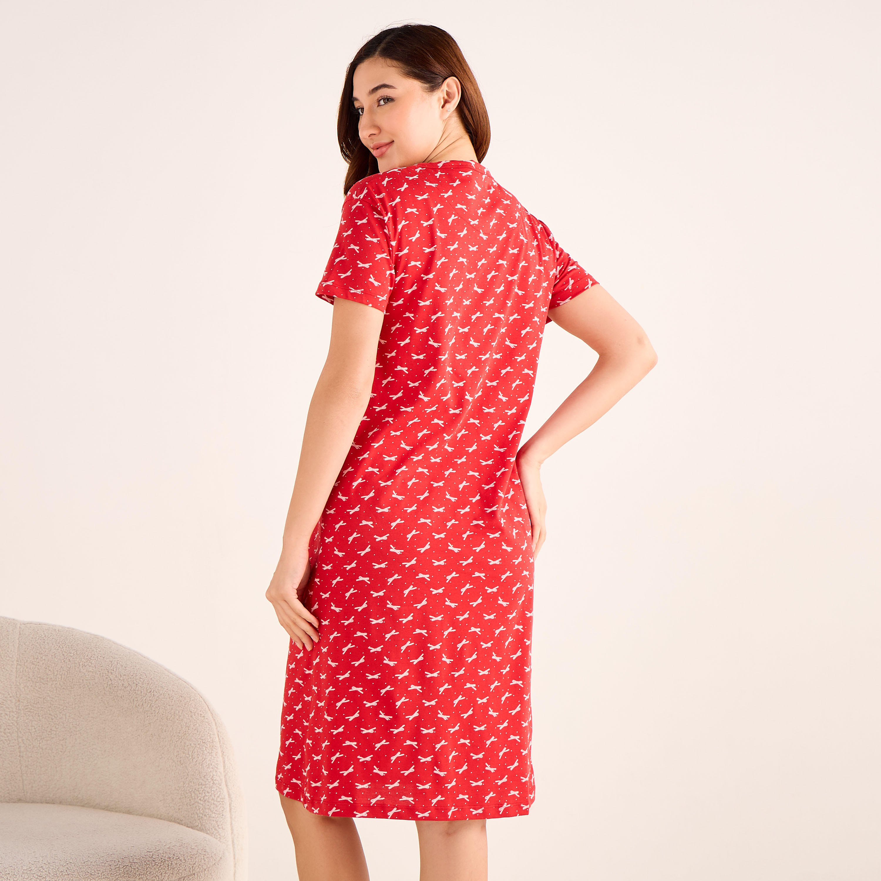 قميص نوم قطن بأكمام قصيرة وطبعات فيونكة-women-clothing-nightwear-nighties-image-3