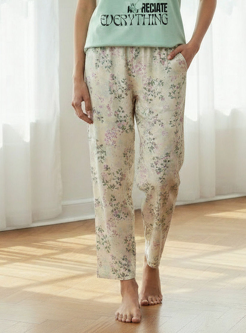 طقم بيجاما فيسكوز بنطلون وتيشيرت بطبعات-women-clothing-nightwear-pyjamas-longsets-image-4