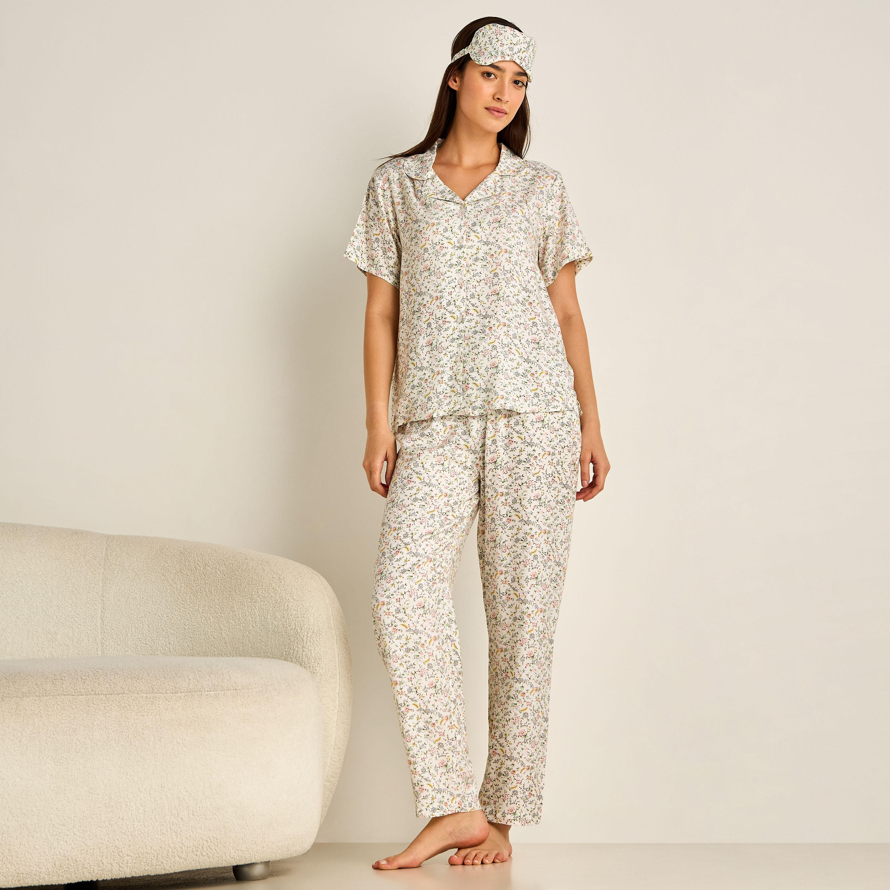 طقم بيجاما بنطلون وقميص فيسكوز بأزرار-women-clothing-nightwear-pyjamas-longsets-image-7