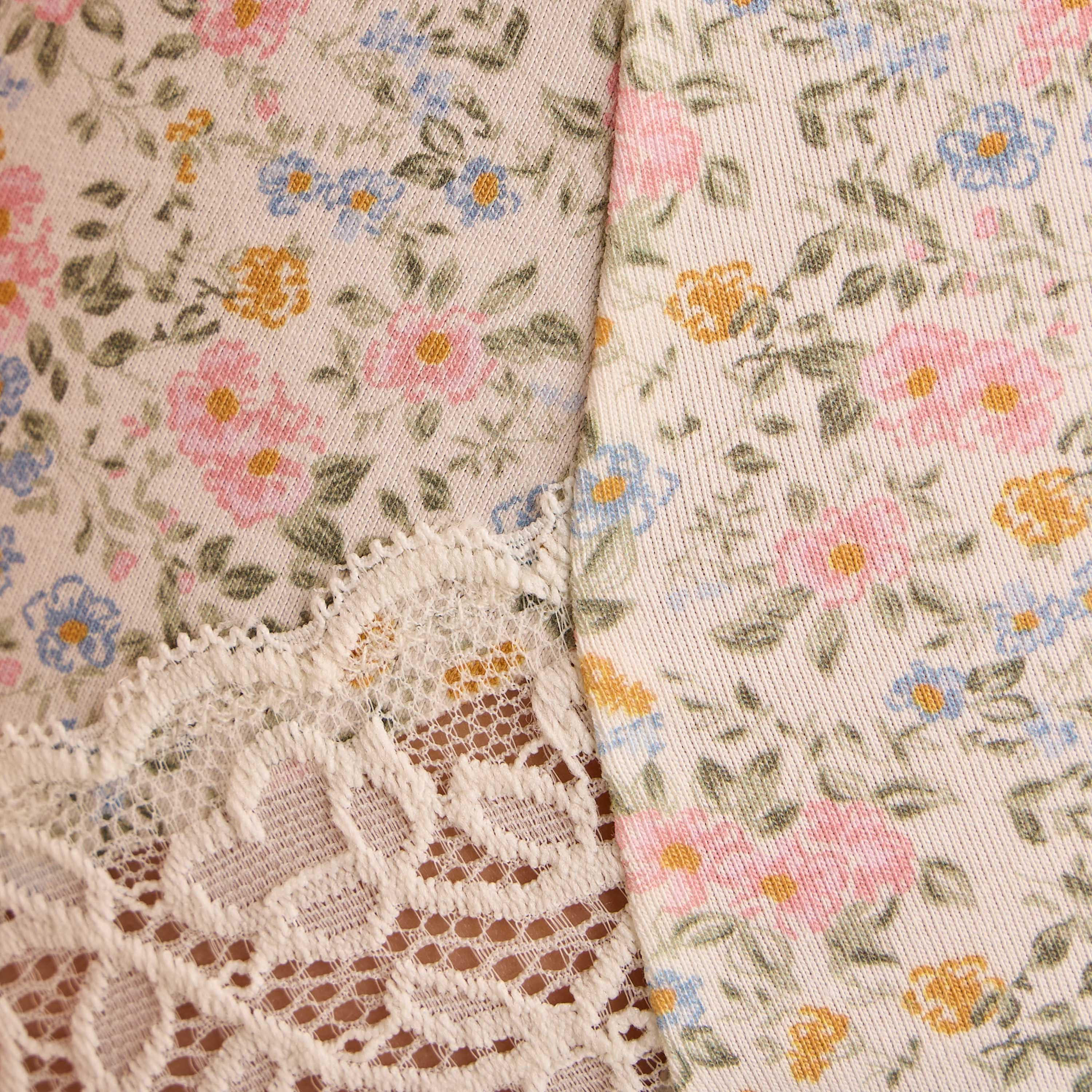 Full Briefs with Laced Floral Print-women-clothing-lingerie-panties-image-5