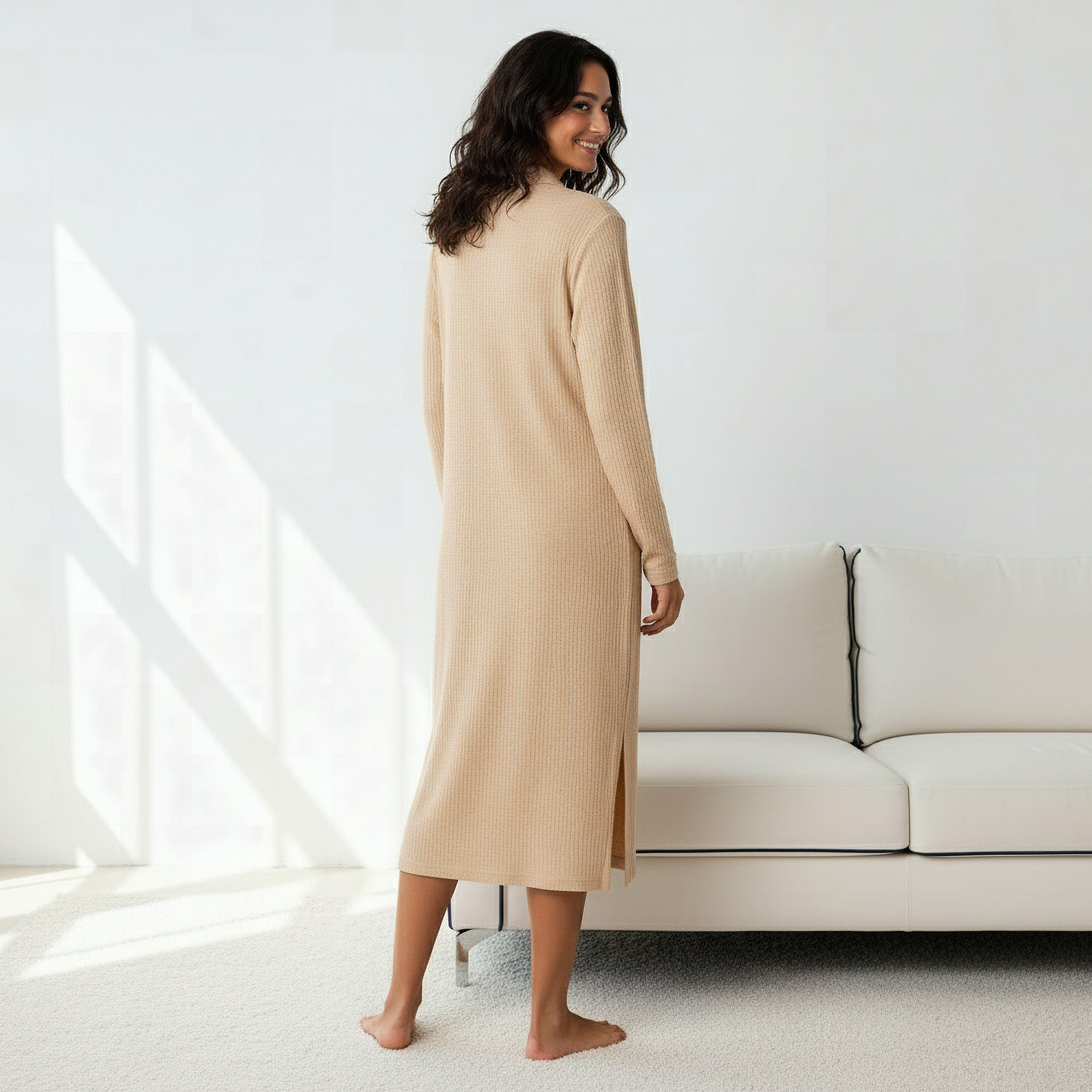 فستان نوم بأكمام طويلة وياقة عادية-women-clothing-nightwear-nighties-image-3
