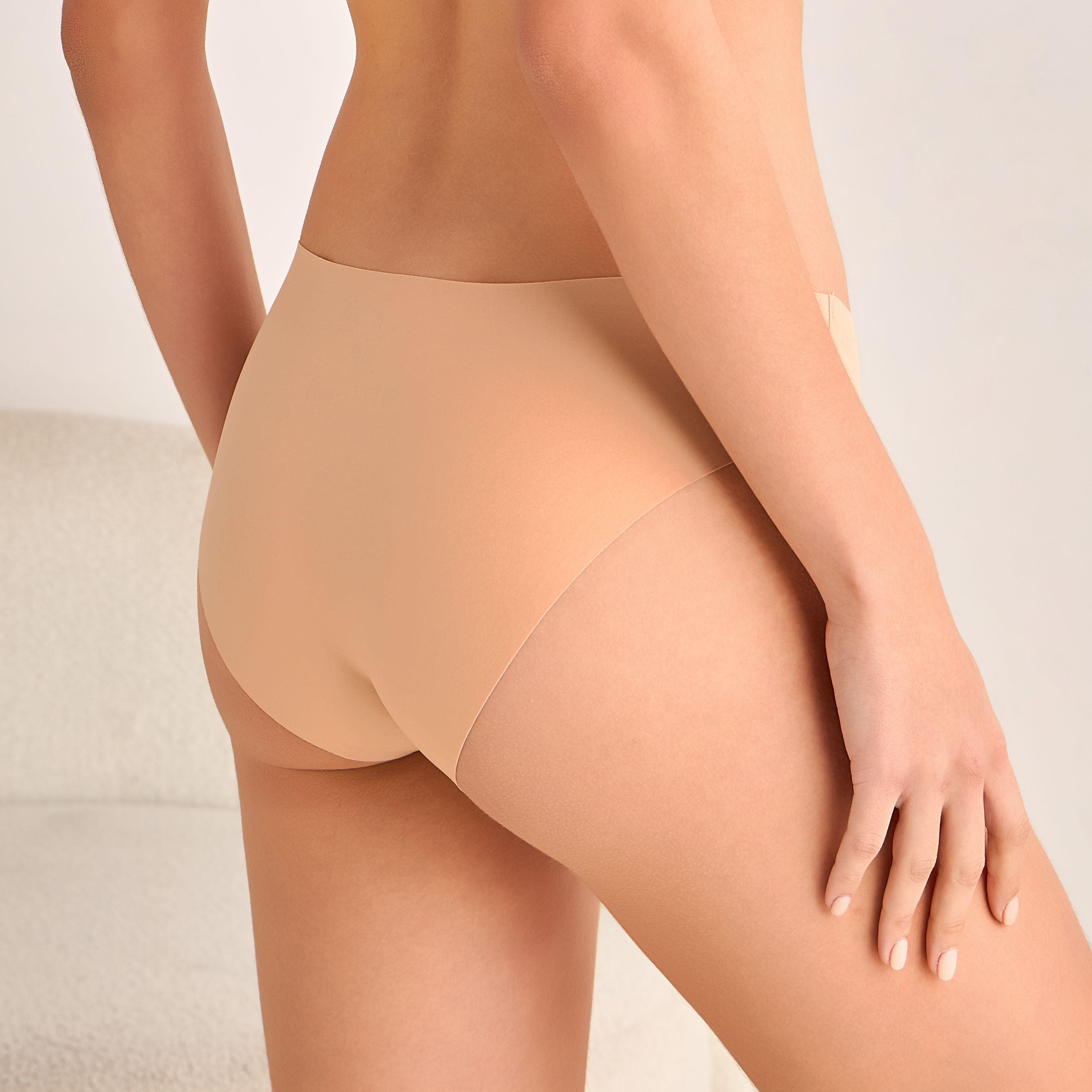 سروال داخلي بدون درزات من سكينز-women-clothing-lingerie-panties-image-3
