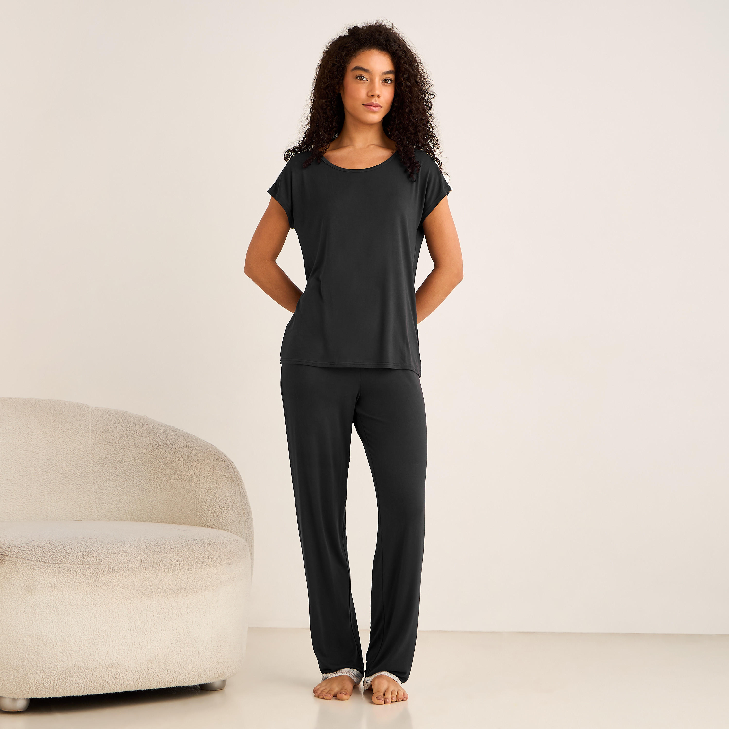 طقم بيجاما من بلوزة وبنطلون-women-clothing-nightwear-pyjamas-longsets-image-6