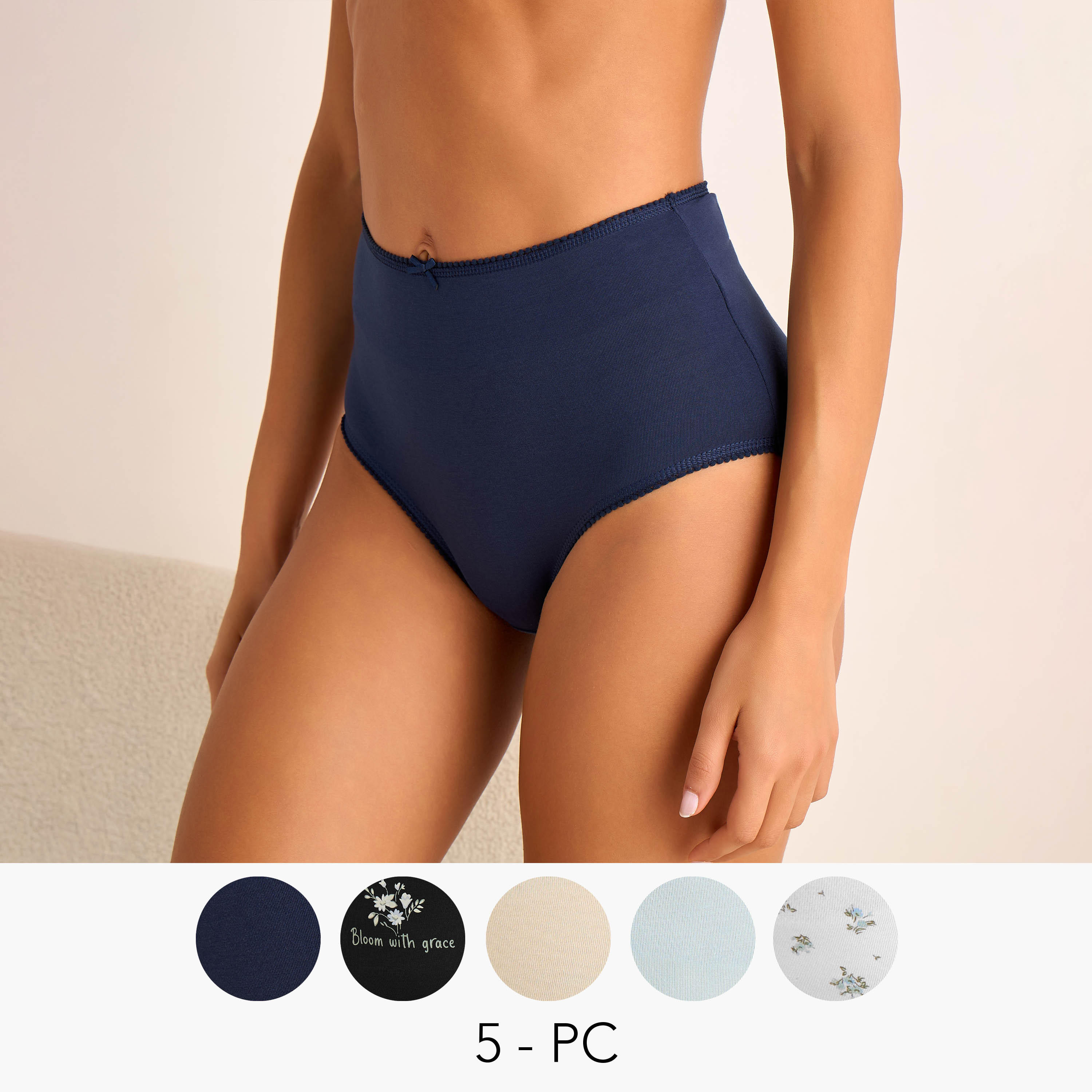 طقم سراويل داخلية كاملة بخصر مرتفع وتفاصيل فيونكة - عبوة من 5 قطع-women-clothing-lingerie-panties-image-1