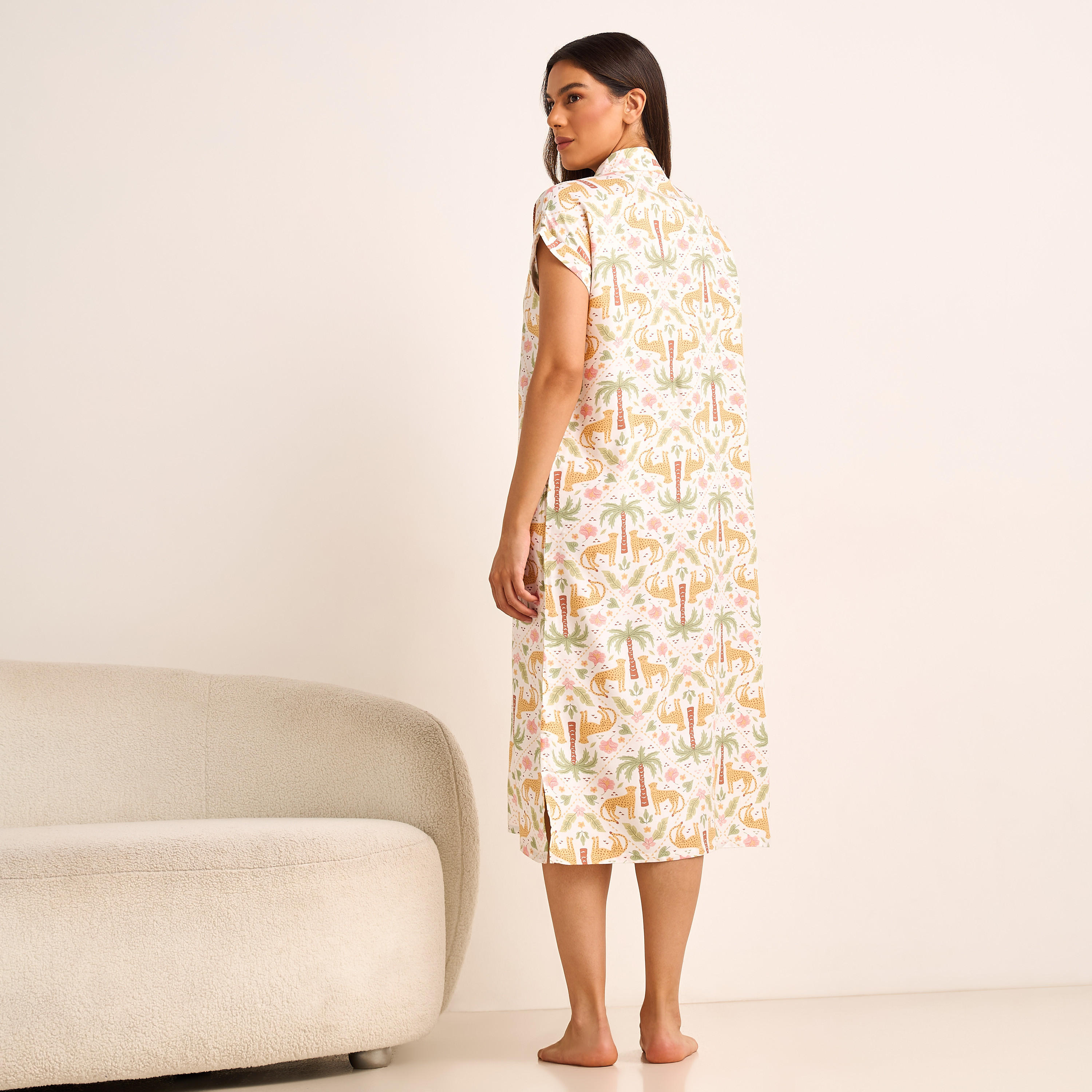 قميص نوم فيسكوز طول ميدي بأكمام قصيرة وطبعات - طقم من 2-women-clothing-nightwear-nighties-image-4