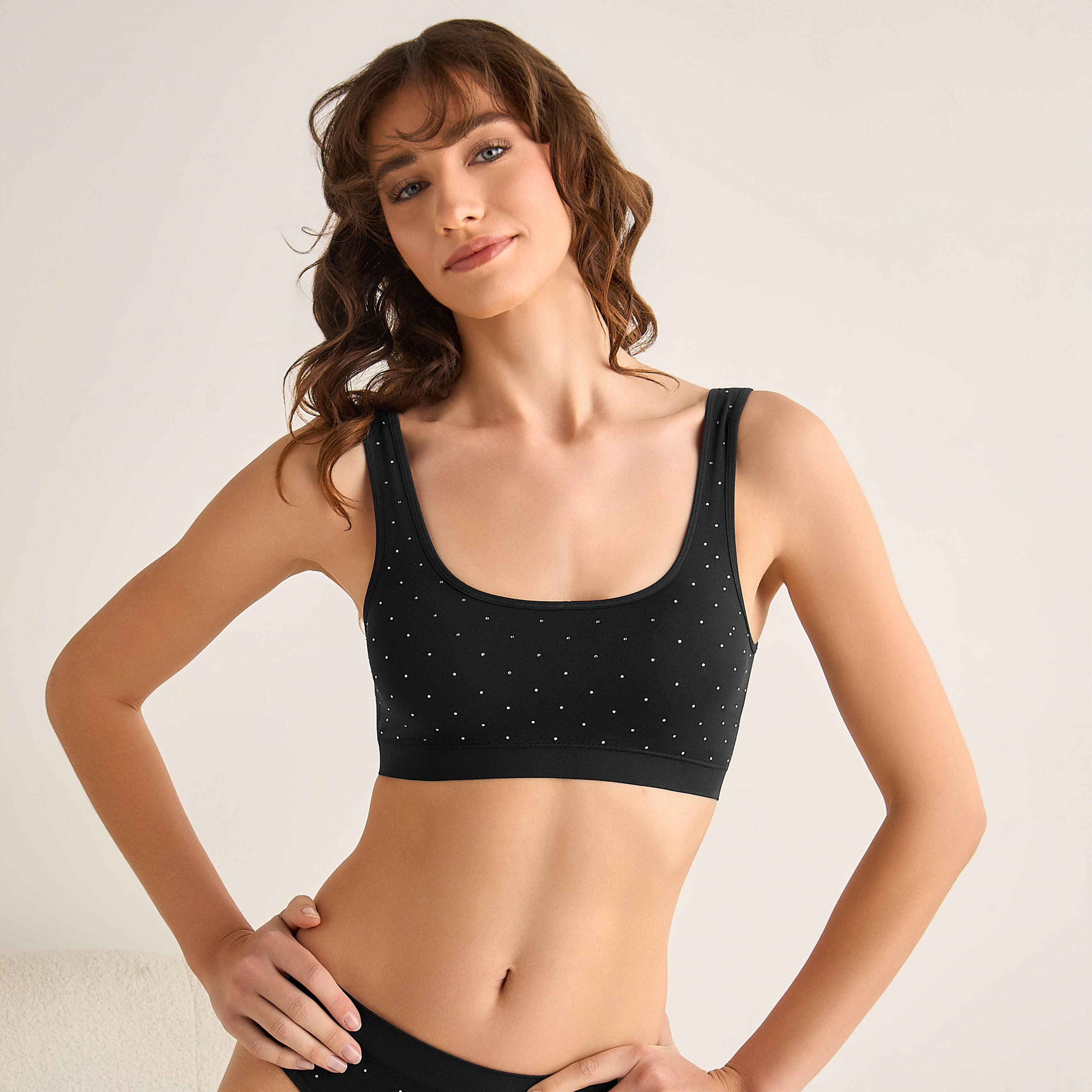 Skins Seamless Sports Bra Full Coverage-women-clothing-lingerie-bras-image-1