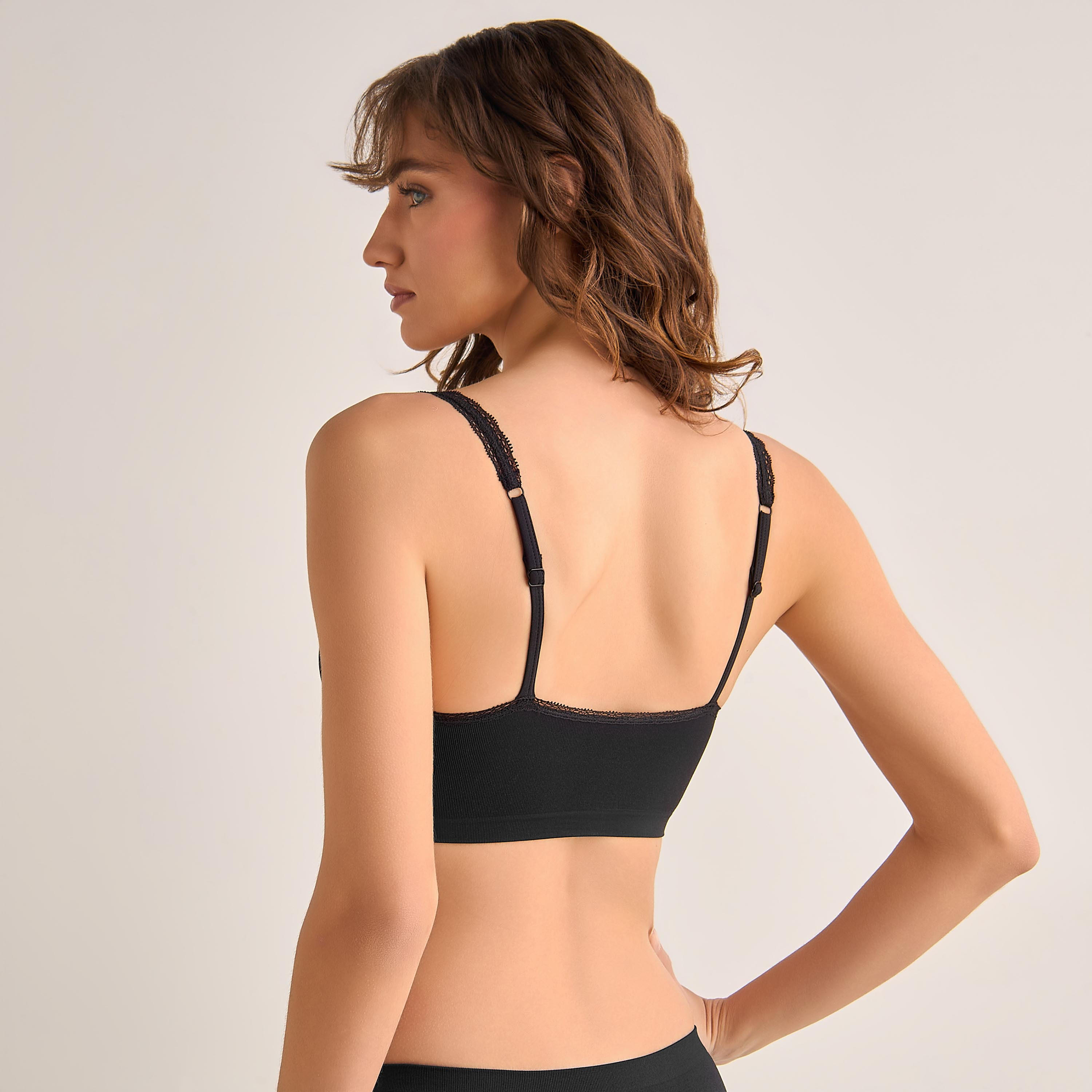 Skins Seamless Bralette Medium Coverage-women-clothing-lingerie-bras-image-2