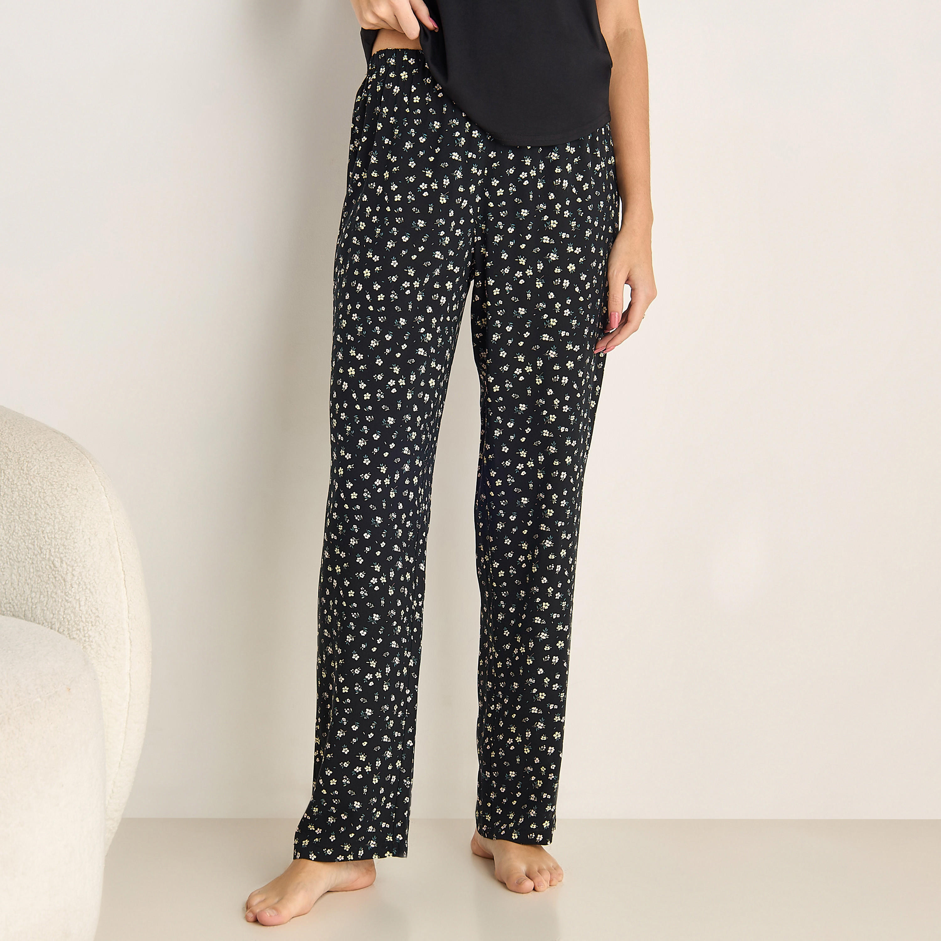 Pyjama Set T-shirt and Pants-women-clothing-nightwear-pyjamas-longsets-image-3