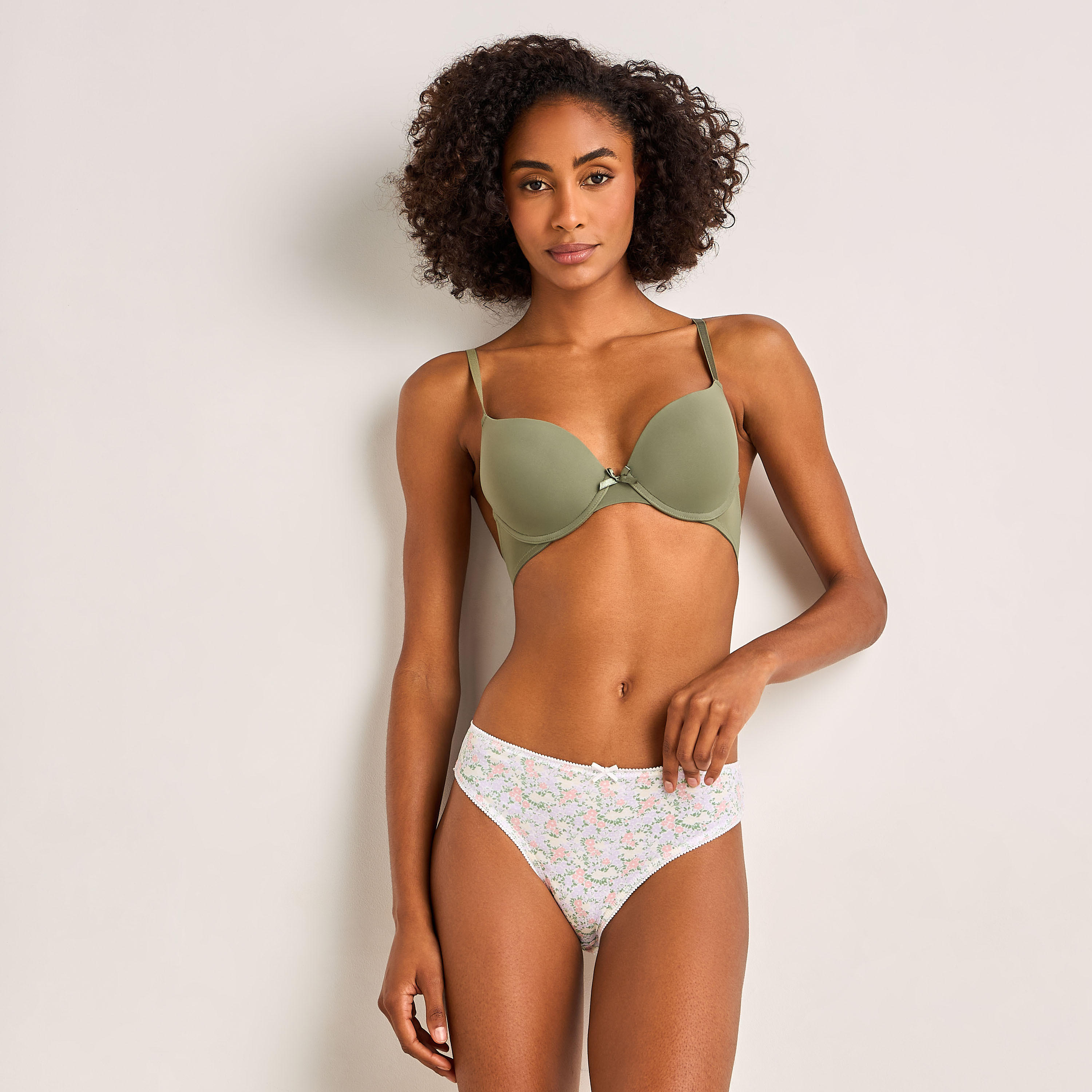 طقم من 5 - سراويل بيكيني متنوعة بطبعات-women-clothing-lingerie-panties-image-9