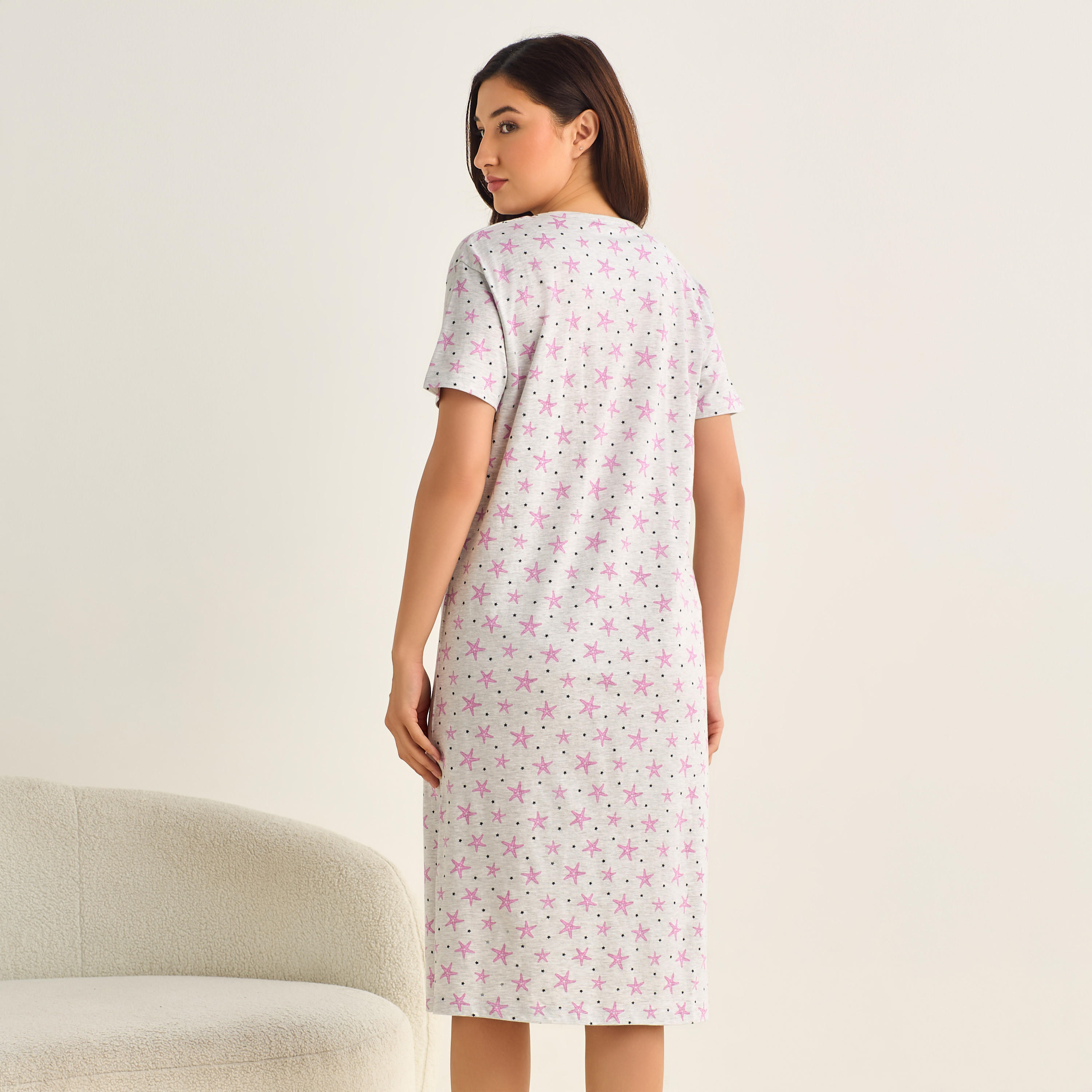 فستان نوم قطن ميدي بأكمام قصيرة وطبعات-women-clothing-nightwear-nighties-image-3