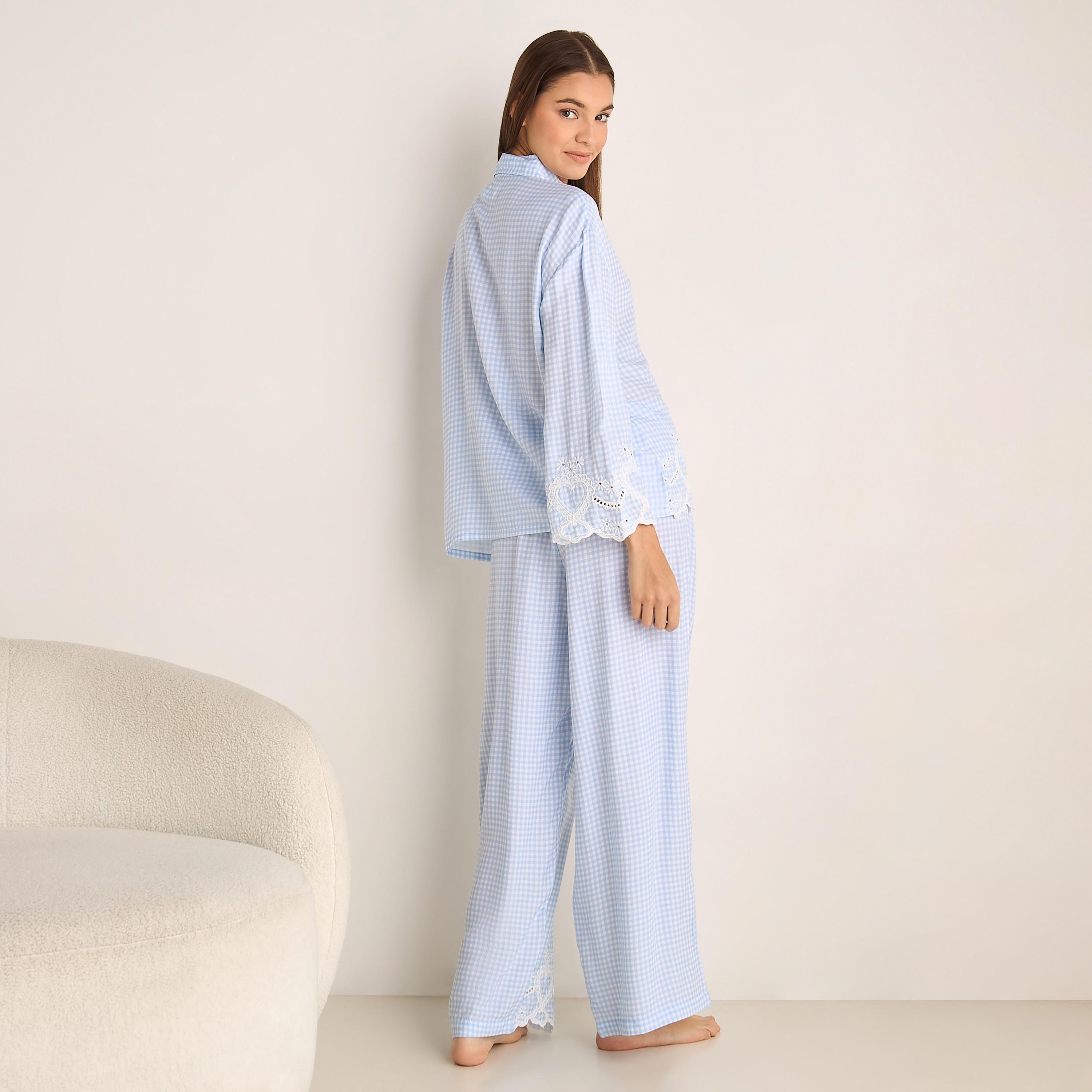 طقم بيجامة فيسكوز قميص وبنطلون-women-clothing-nightwear-pyjamas-longsets-image-3