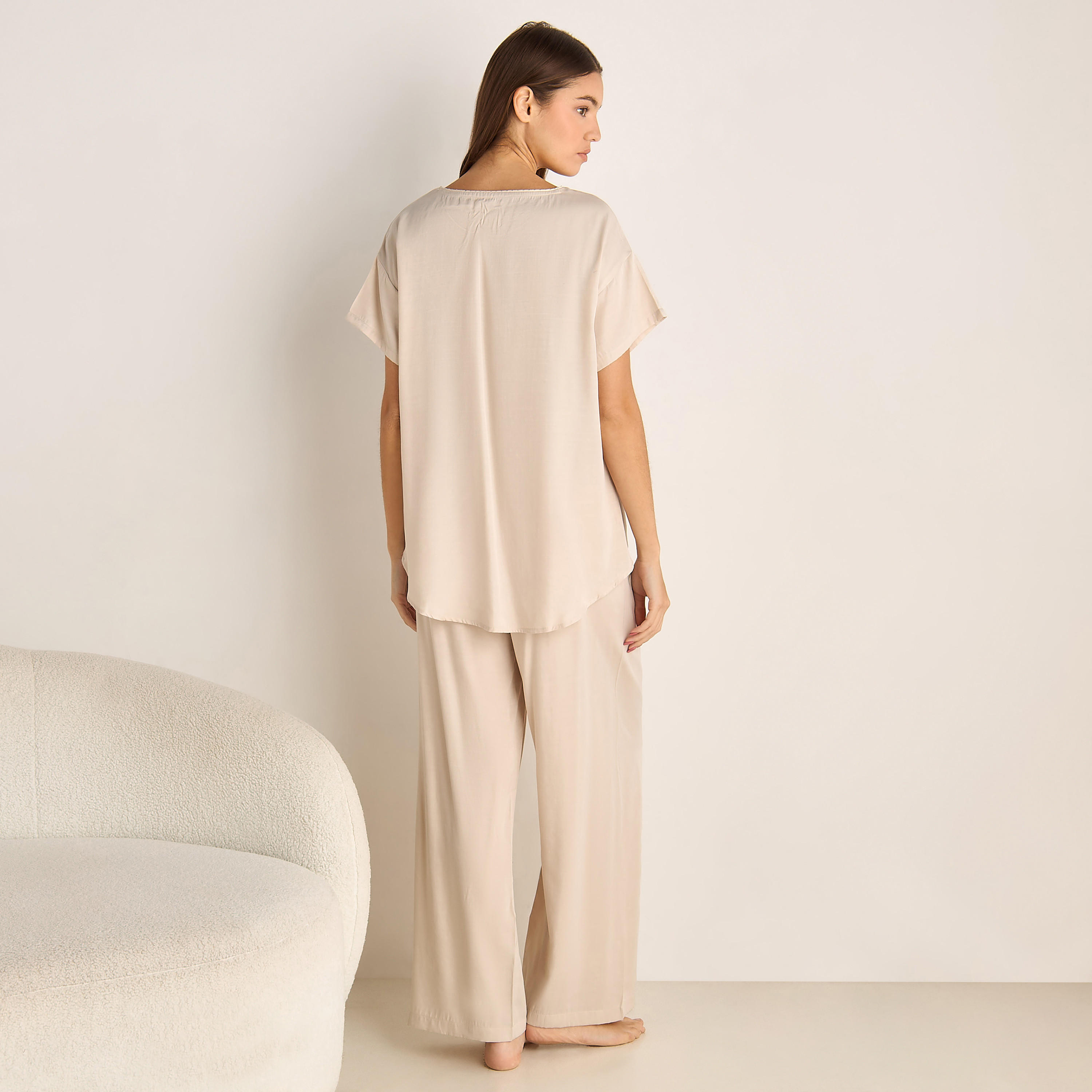 طقم بيجامة ساتان بلوزة وبنطلون-women-clothing-nightwear-pyjamas-longsets-image-3
