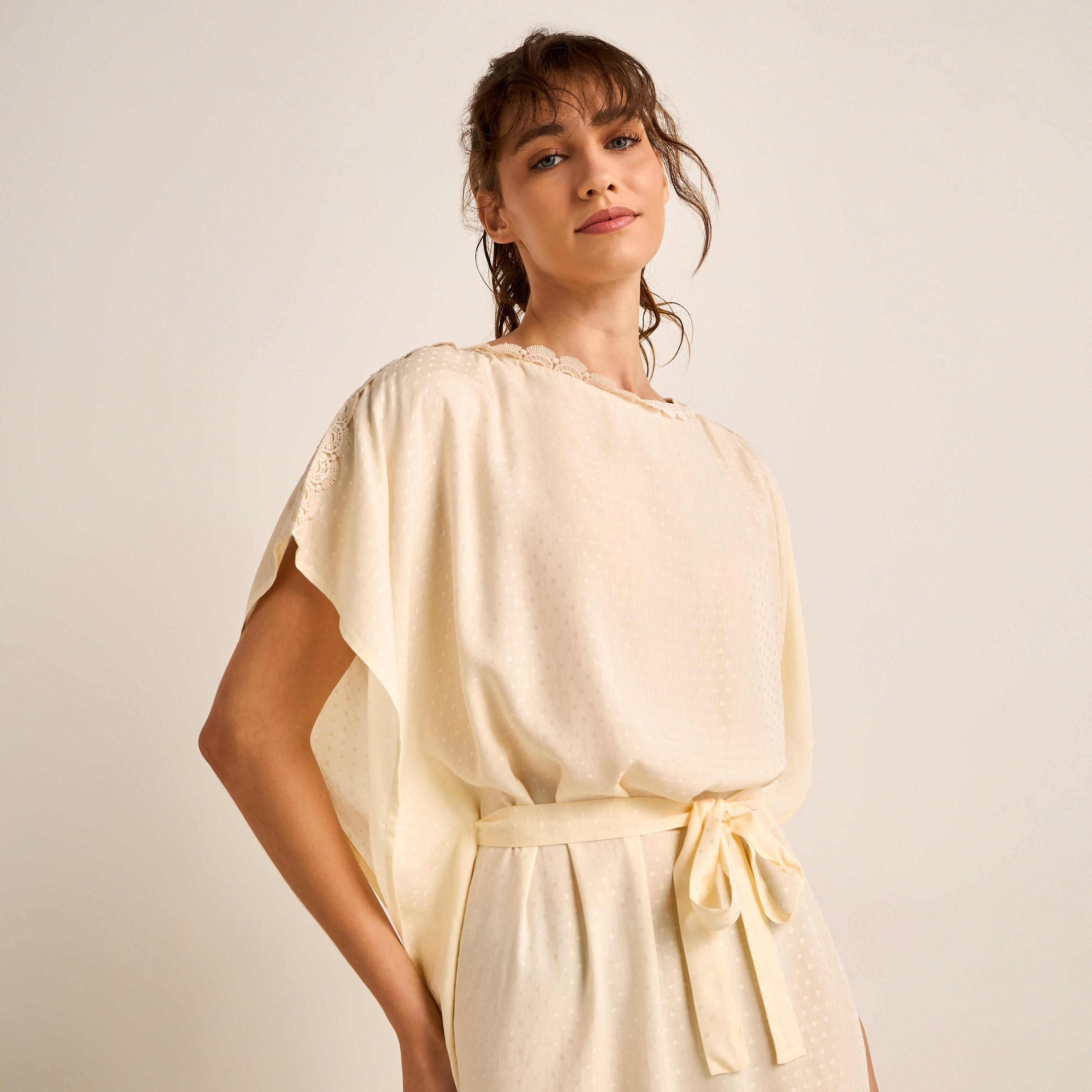فستان نوم قفطان فيسكوز ميدي بأكمام قصيرة وتفاصيل دانتيل-women-clothing-nightwear-nighties-image-5