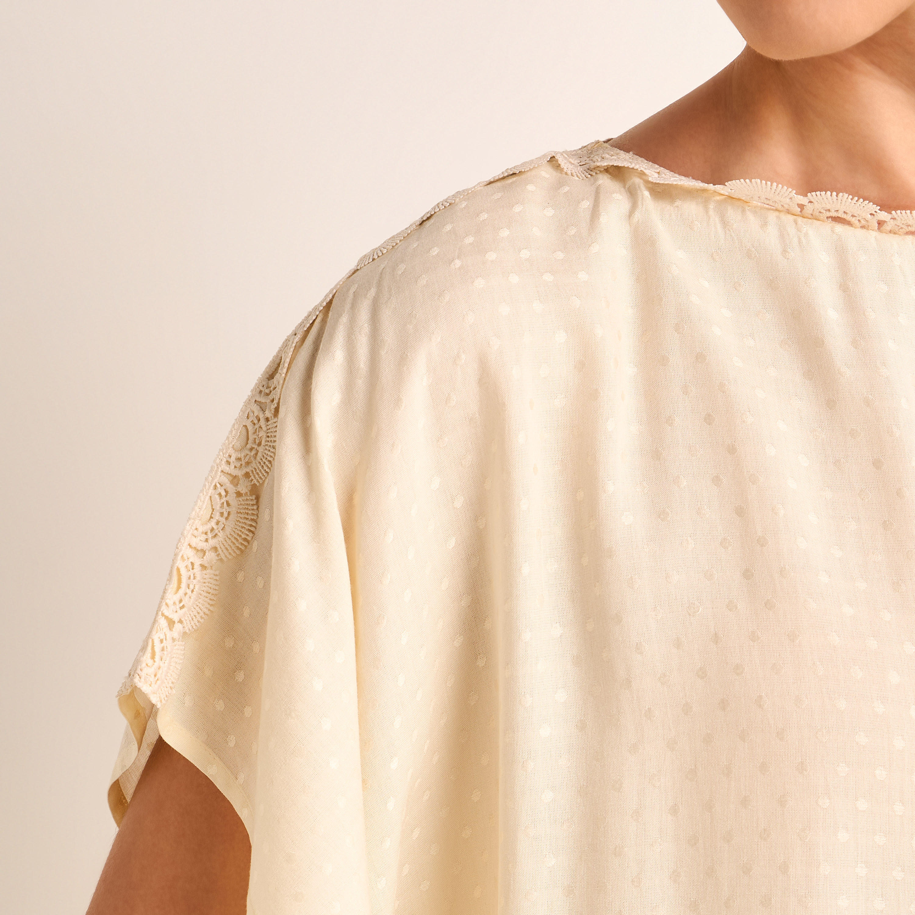 فستان نوم قفطان فيسكوز ميدي بأكمام قصيرة وتفاصيل دانتيل-women-clothing-nightwear-nighties-image-2