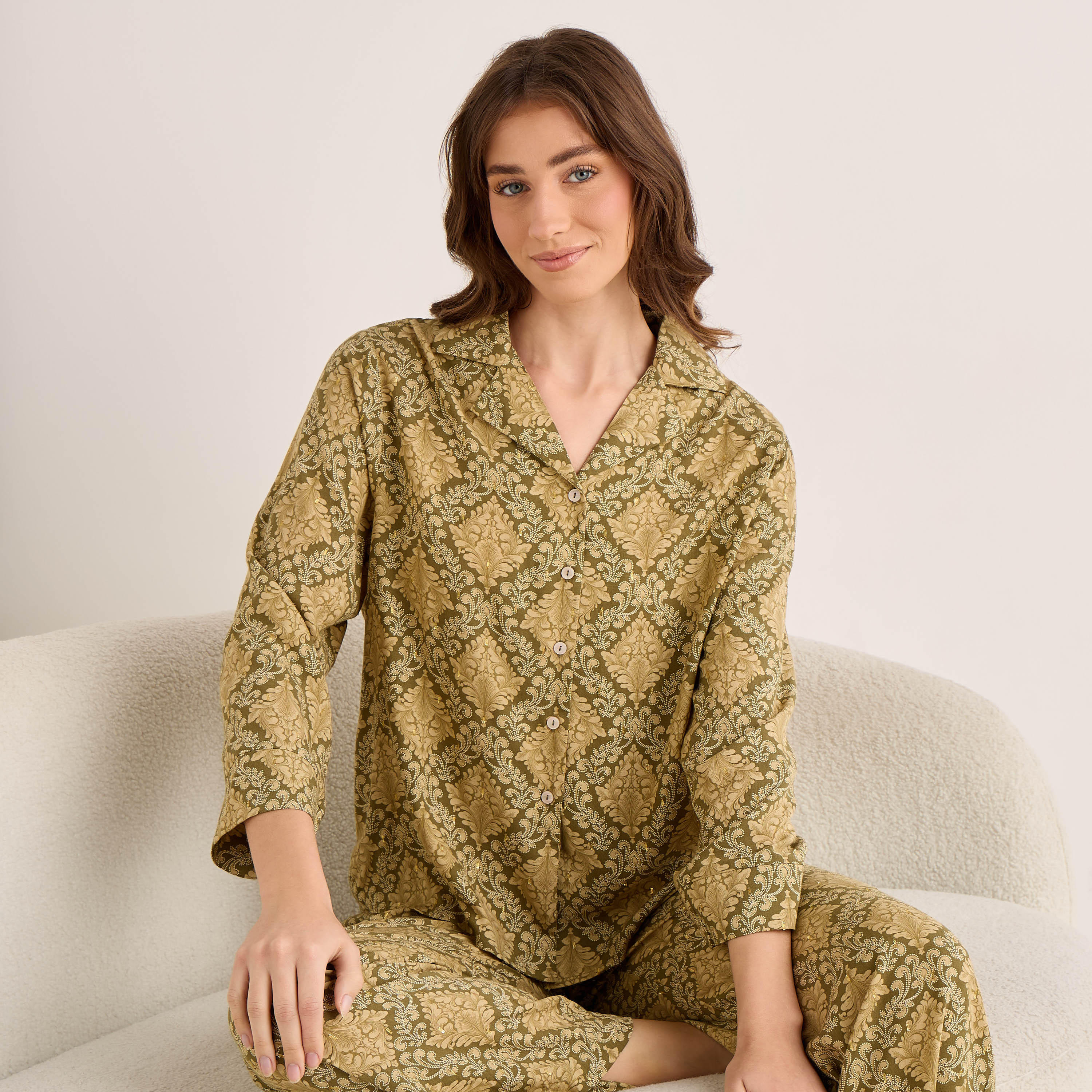 طقم بيجامة بنطلون وقميص فيسكوز بأزرار-women-clothing-nightwear-pyjamas-longsets-image-2