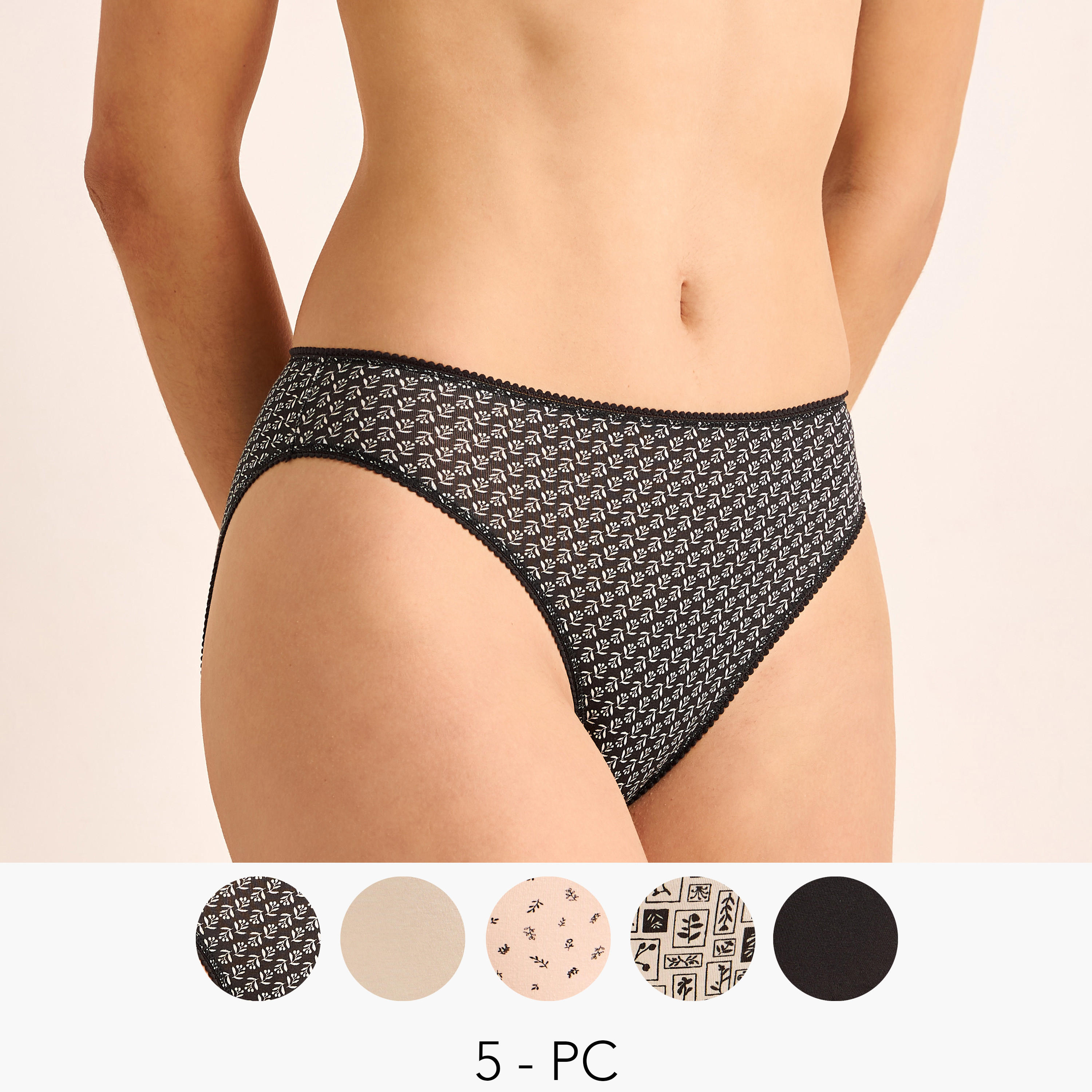 طقم من 5 - سراويل بيكيني بتصاميم متنوعة-women-clothing-lingerie-panties-image-1
