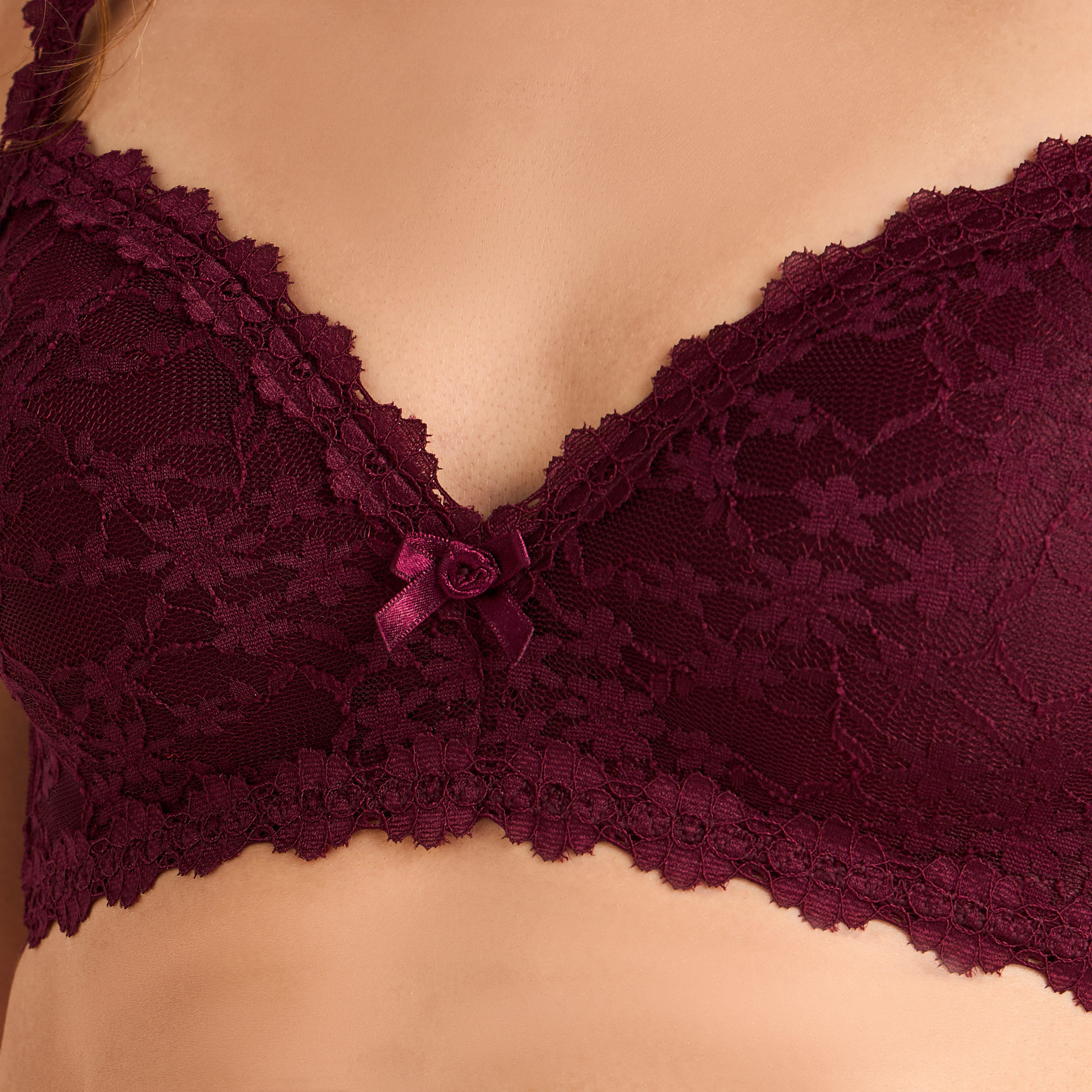 صدرية دانتيل بزهور بدون سلك-women-clothing-lingerie-bras-image-2
