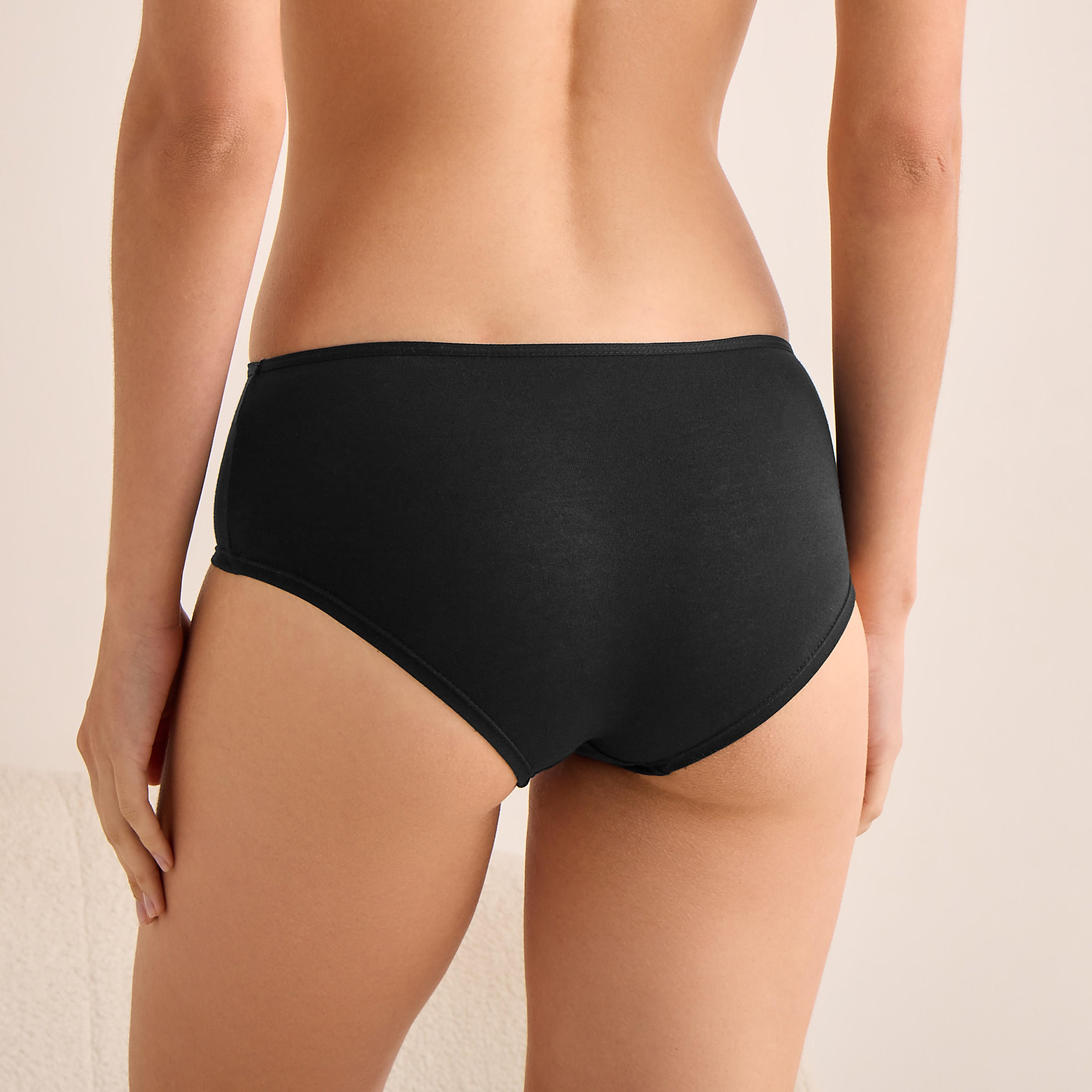 طقم من 5 - سروال هيبستر بزينة فيونكة-women-clothing-lingerie-panties-image-8