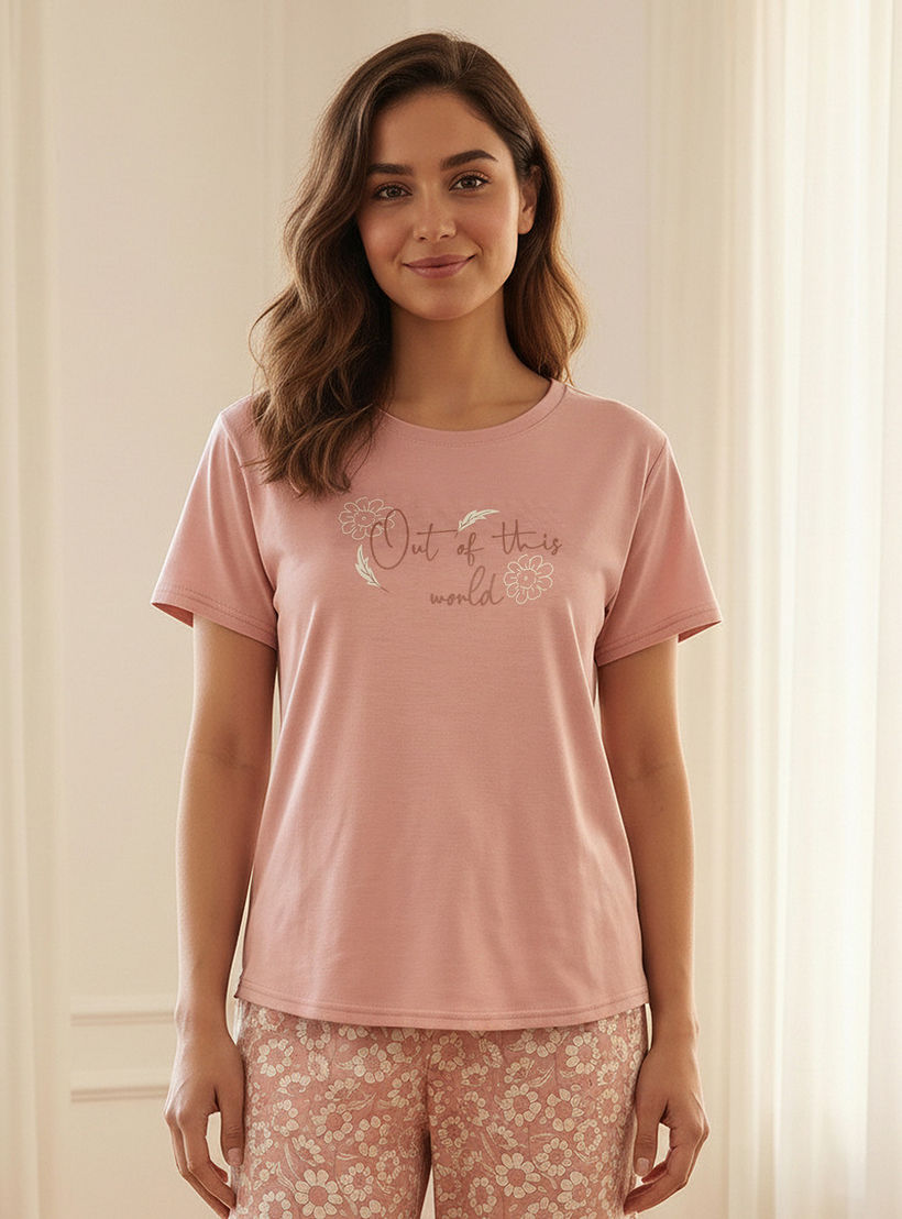 طقم تيشيرت وبنطلون بيجاما فيسكوز من سبلاش إنتيماتس-women-clothing-nightwear-pyjamas-longsets-image-3