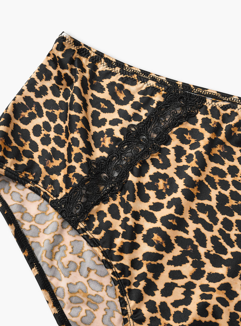 Splash Intimates Briefs with Animal Print-women-clothing-plussize-lingerie-panties-image-3