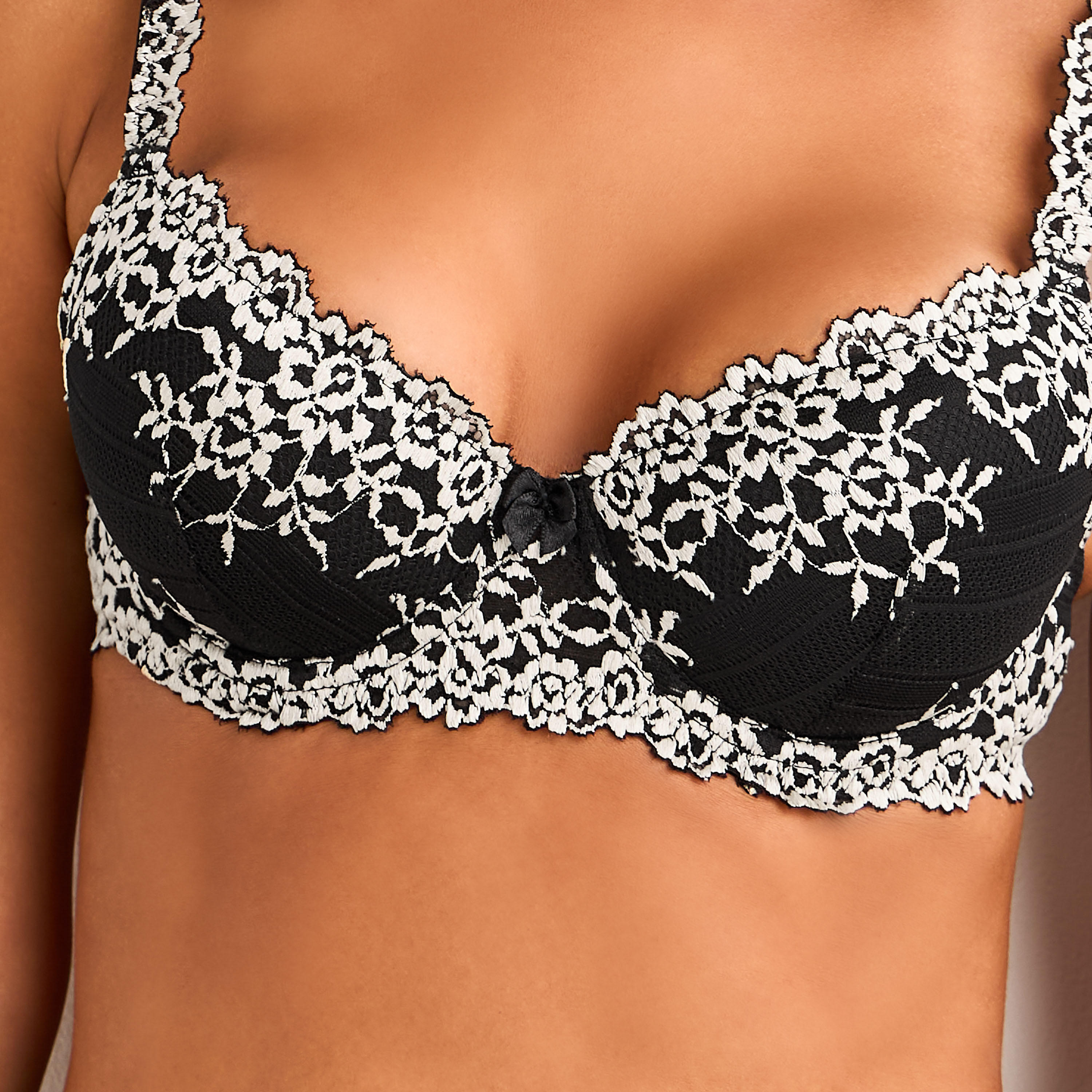 صدرية ديمي مبطنة بأسلاك وتطريز دانتيل زهري-women-clothing-lingerie-bras-image-4