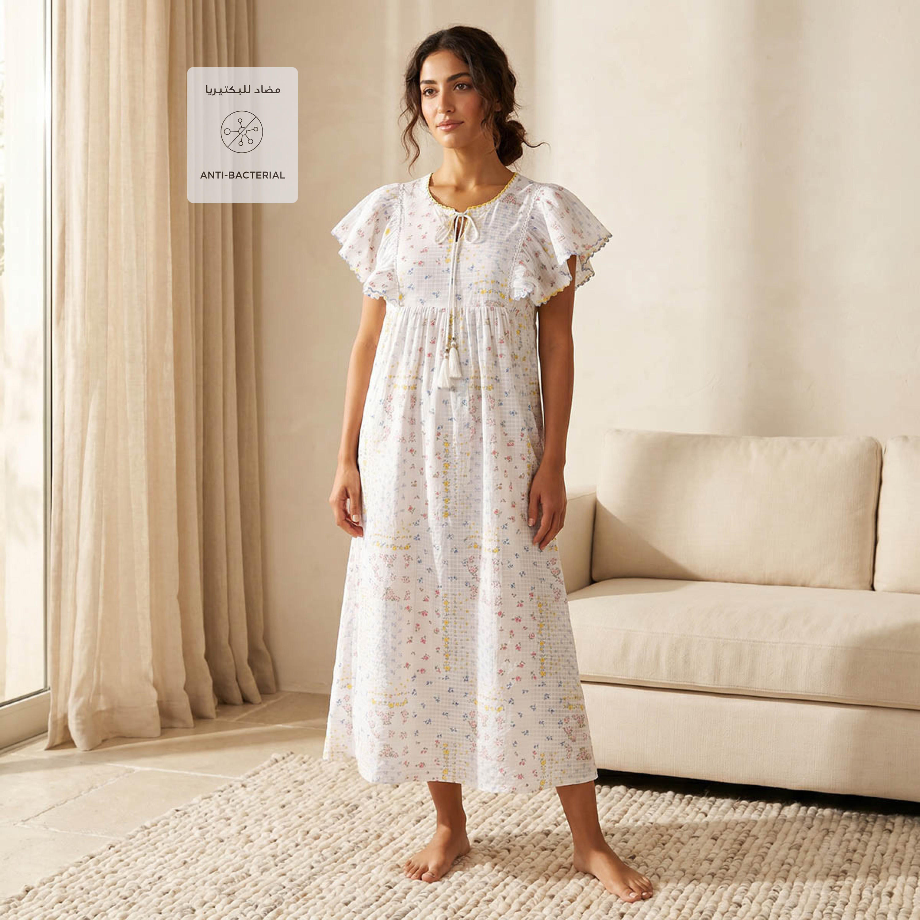 قميص نوم بطبعات زهور وأكمام واسعة من سبلاش إنتيميتس-women-clothing-nightwear-nighties-image-4