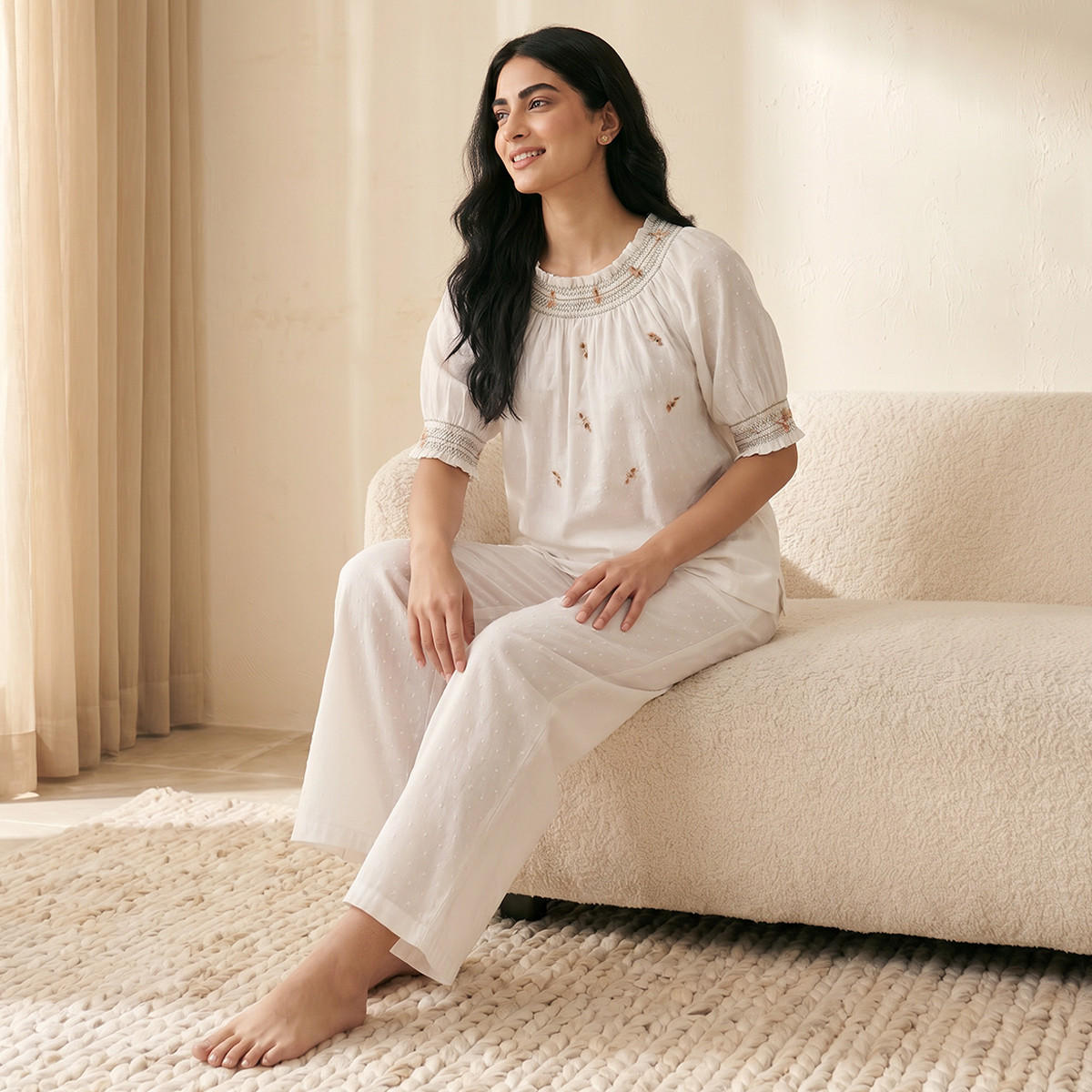 طقم بيجاما قطن بنقشة زهور ناعمة-women-clothing-nightwear-pyjamas-longsets-image-7