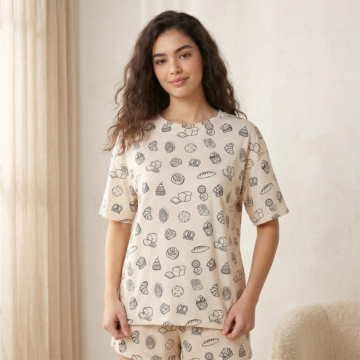 طقم بيجاما قطن تيشيرت وشورت بطبعات من سبلاش إنتيمتس-women-clothing-nightwear-pyjamas-shortsets-image-3